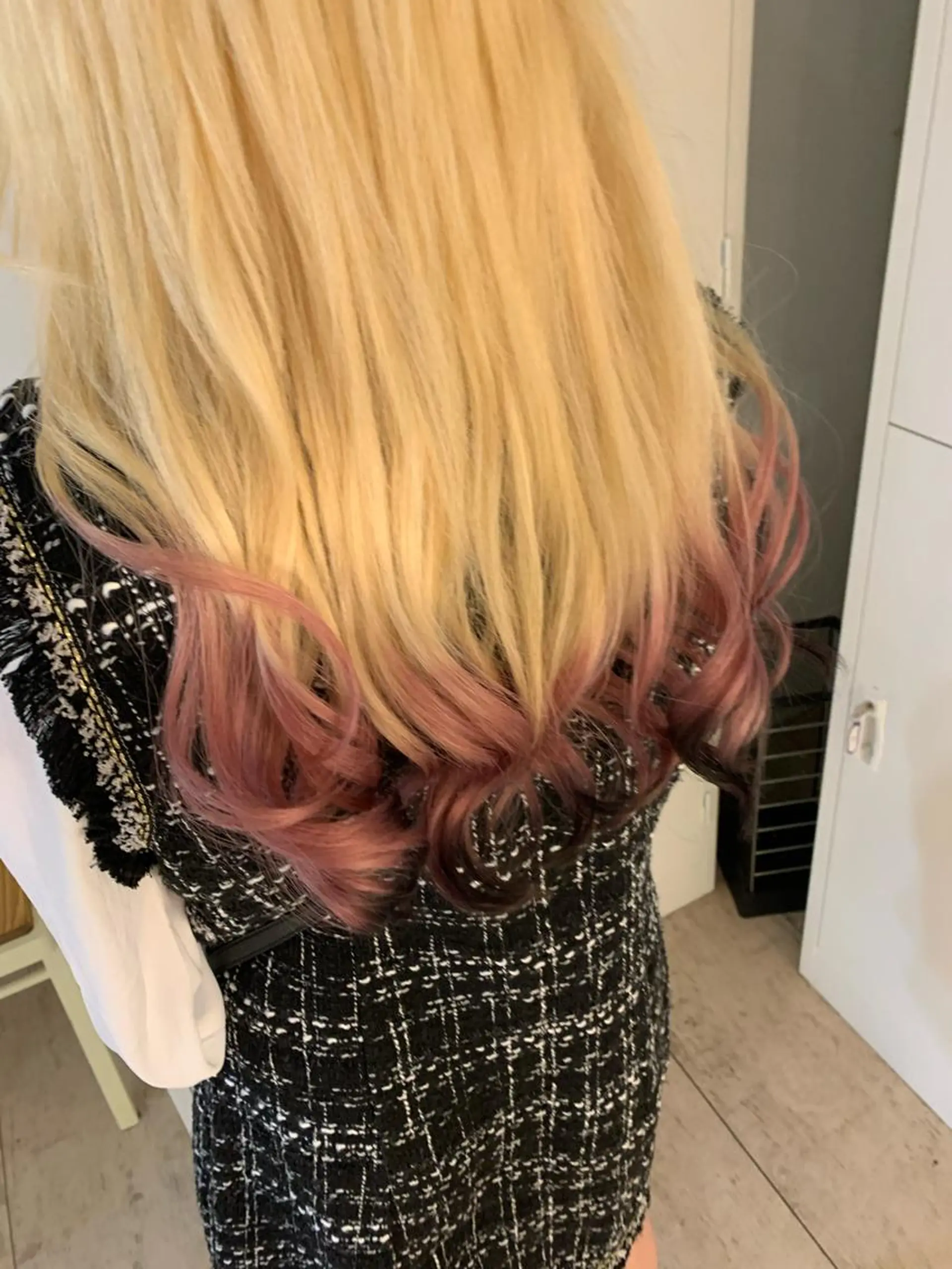 ロング 狐カラー ヘアカラー ✨ハイトーン✨艶髪 ✨髪質改善✨和田のヘアスタイル