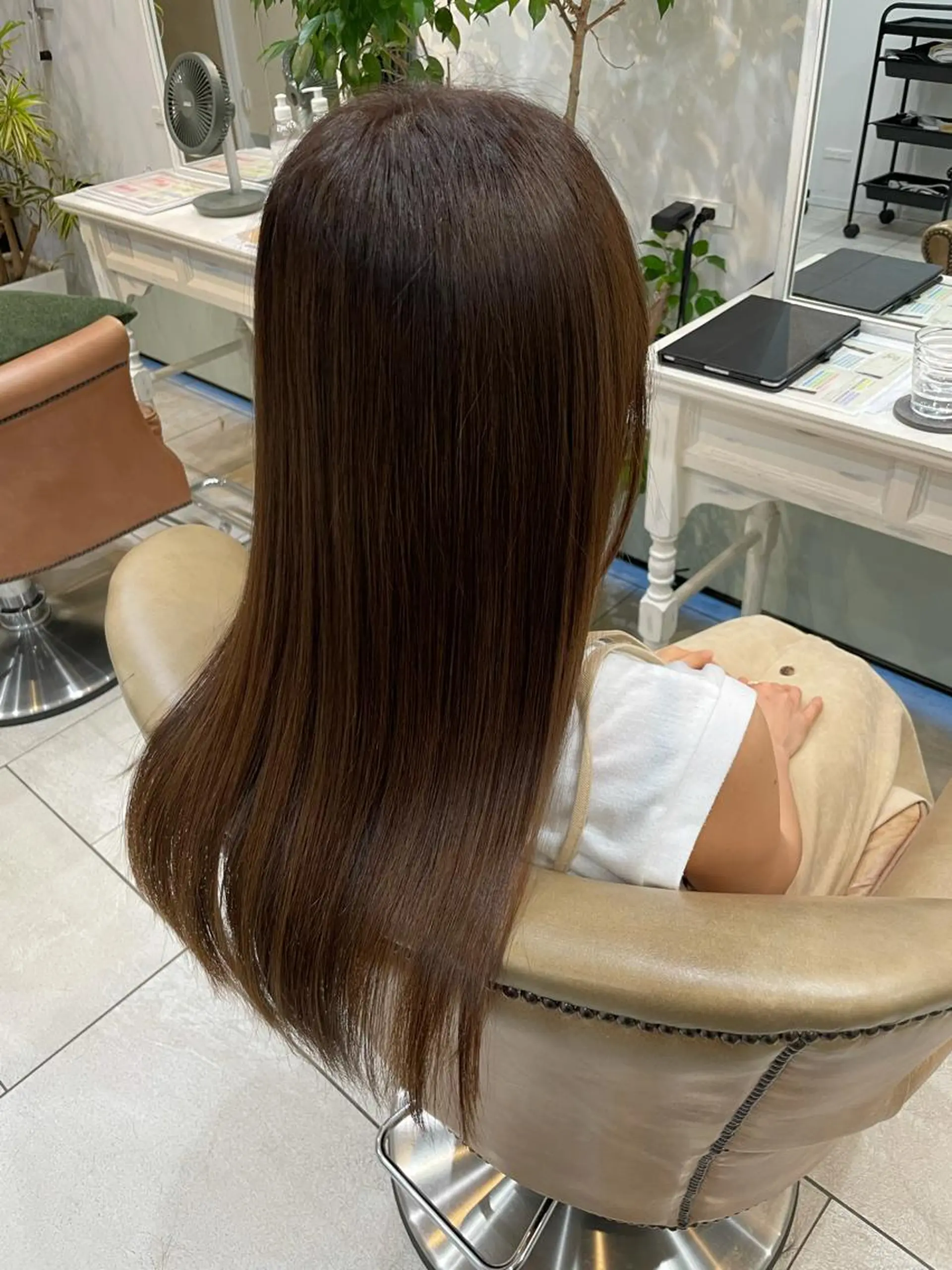 ロング 縮毛矯正 安江 宏太のヘアスタイル