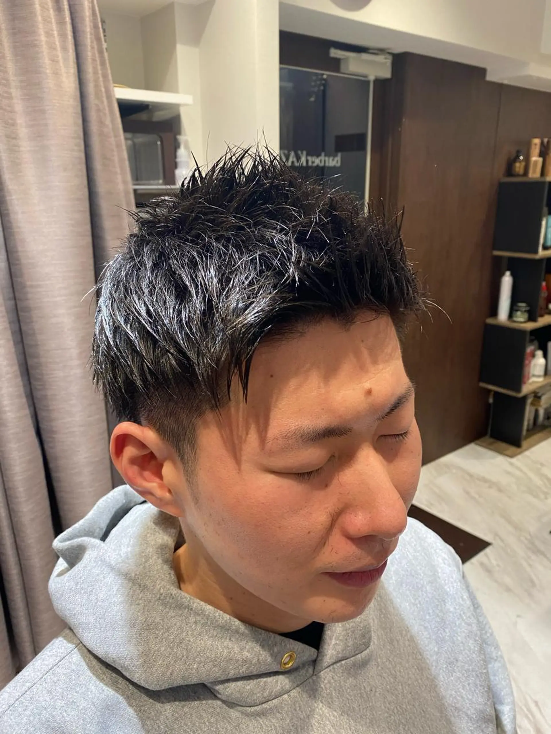 ショート 小野 大輔のヘアスタイル