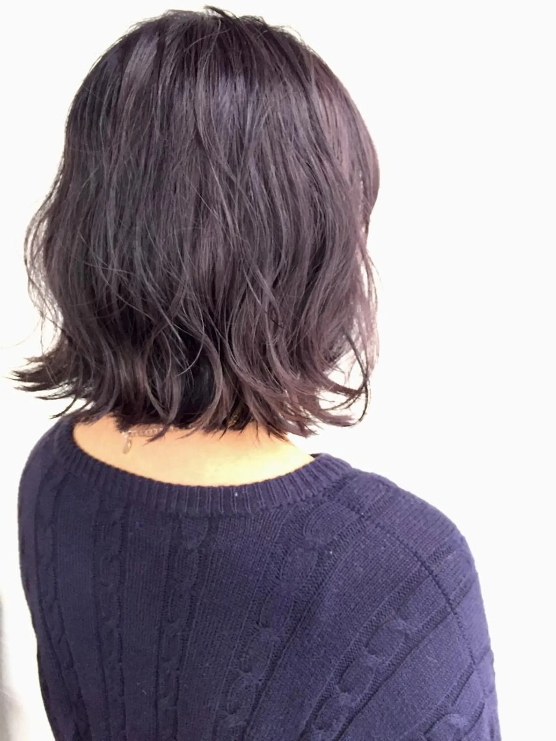 ミディアム カラー aW HAIRカンノ カナエのヘアスタイル