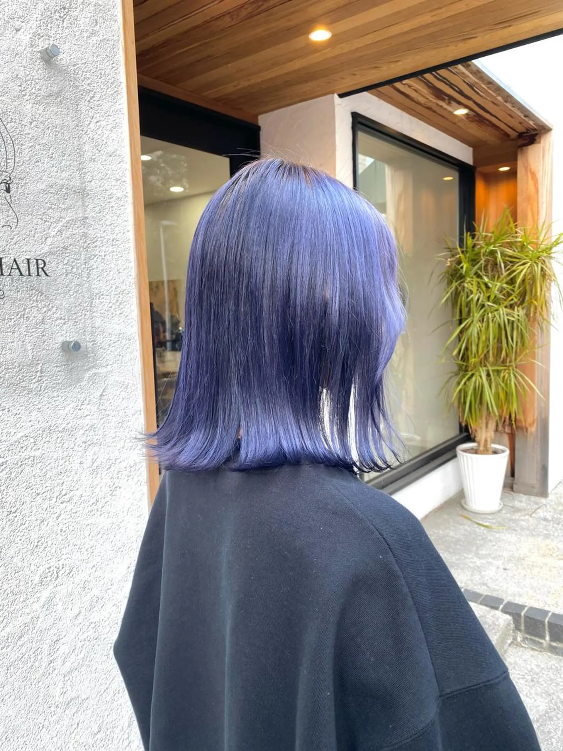 カラー ブルーカラー ヘアカラー ブリーチカラー よねだまことのヘアスタイル