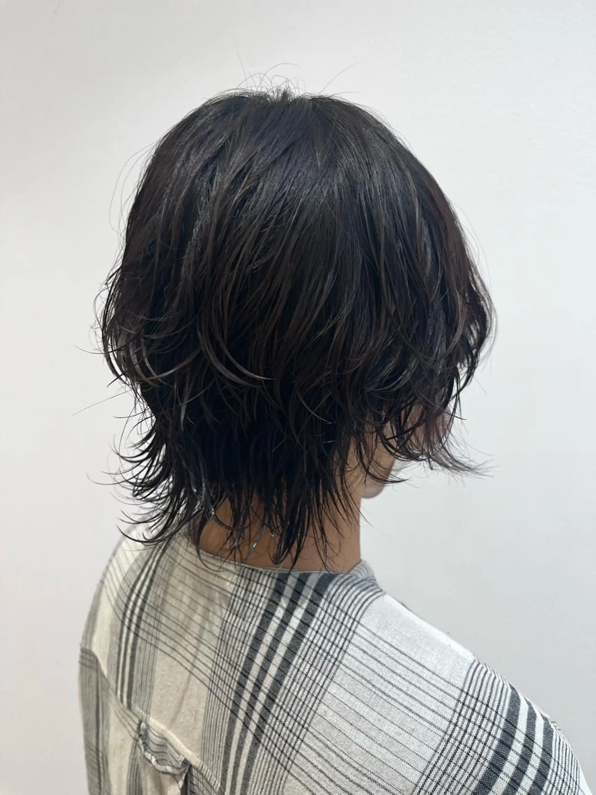 ミディアム ミディアムパーマ ウルフカット カット 🐺ウルフ× ハイトーン🐺MOEのヘアスタイル