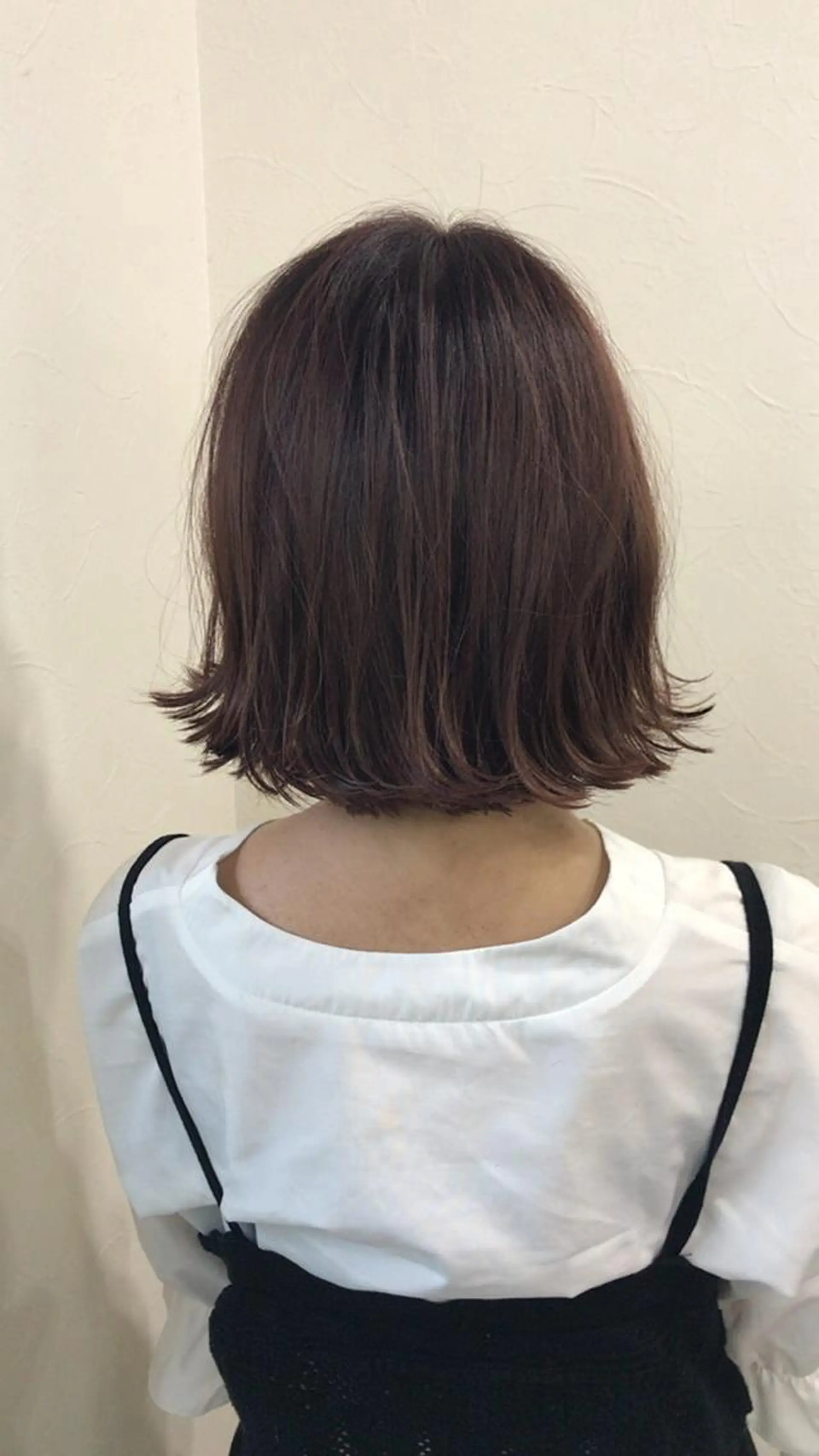 ショート ボブ 外ハネヘア JUN 【ジュン】のヘアスタイル