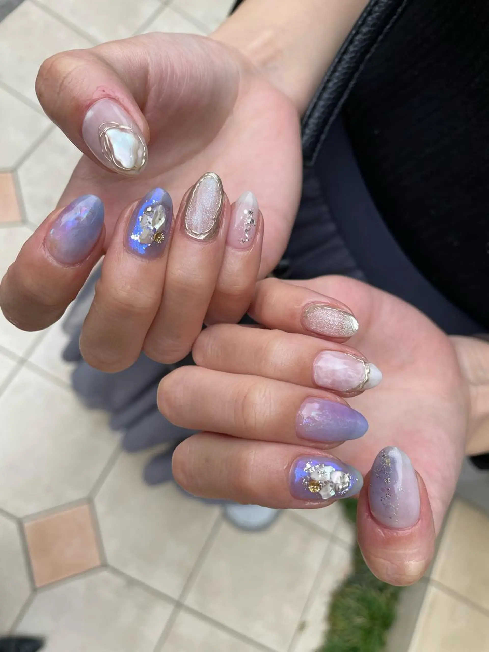 ロング カラー ヘアアレンジ キッズ ネイル マツエク・マツパ アイブロウ 福田 加奈のネイルデザイン