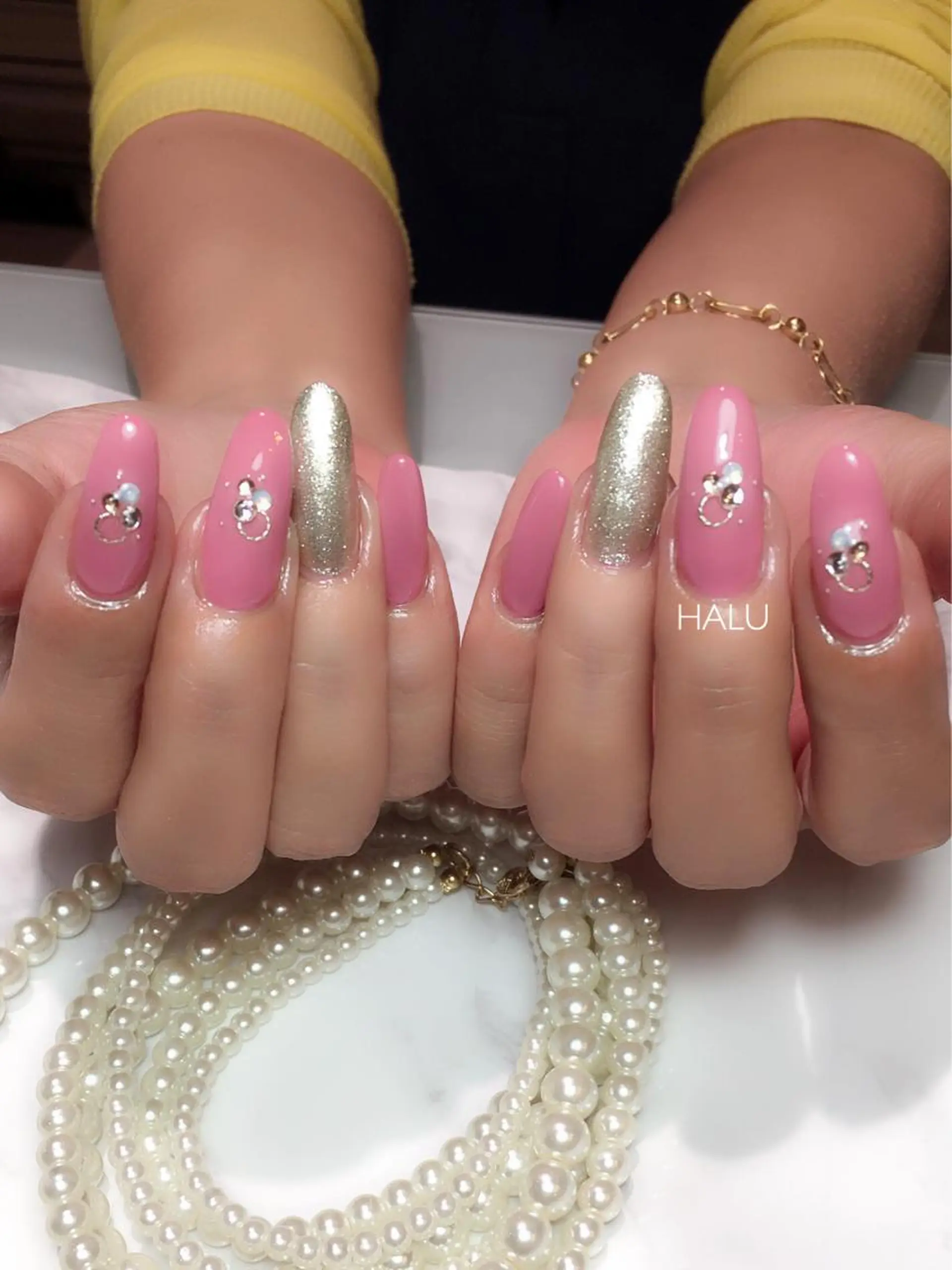 ネイル ピンク シルバー シンプルネイル ストーンネイル HALU ハルのネイルデザイン