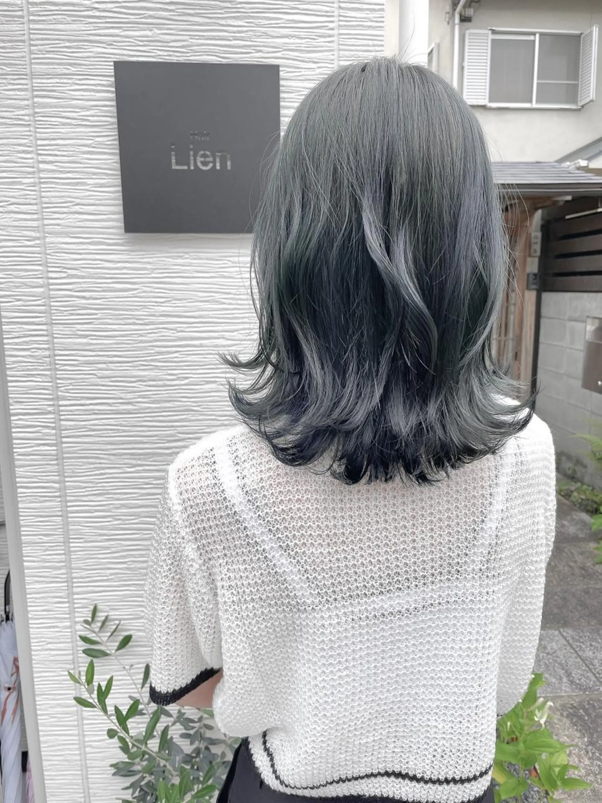 ミディアム カラー ブルーカラー 衣笠 雅俊のヘアスタイル