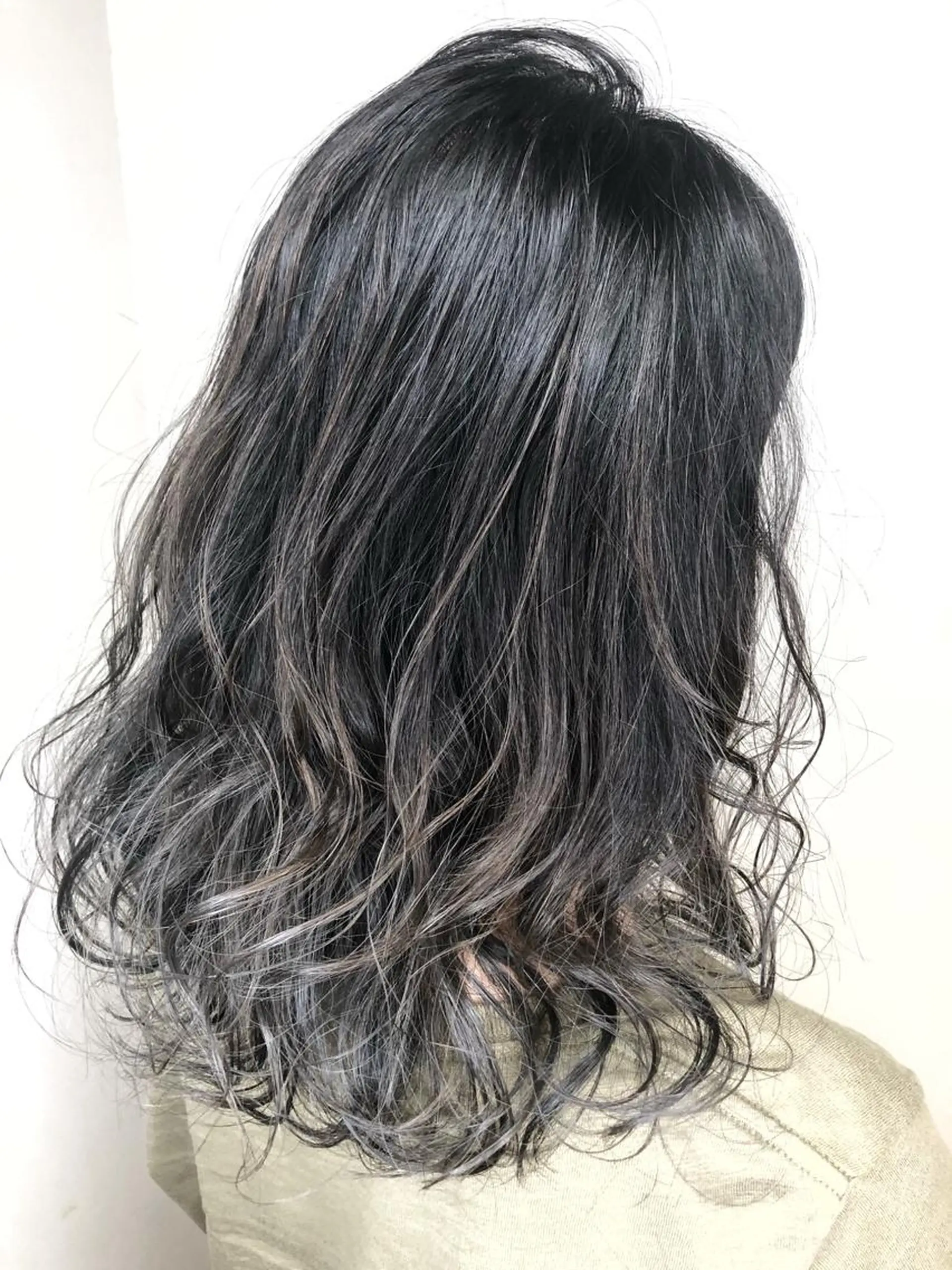 セミロング カラー メンズヘア特化 崎田 成人のヘアスタイル