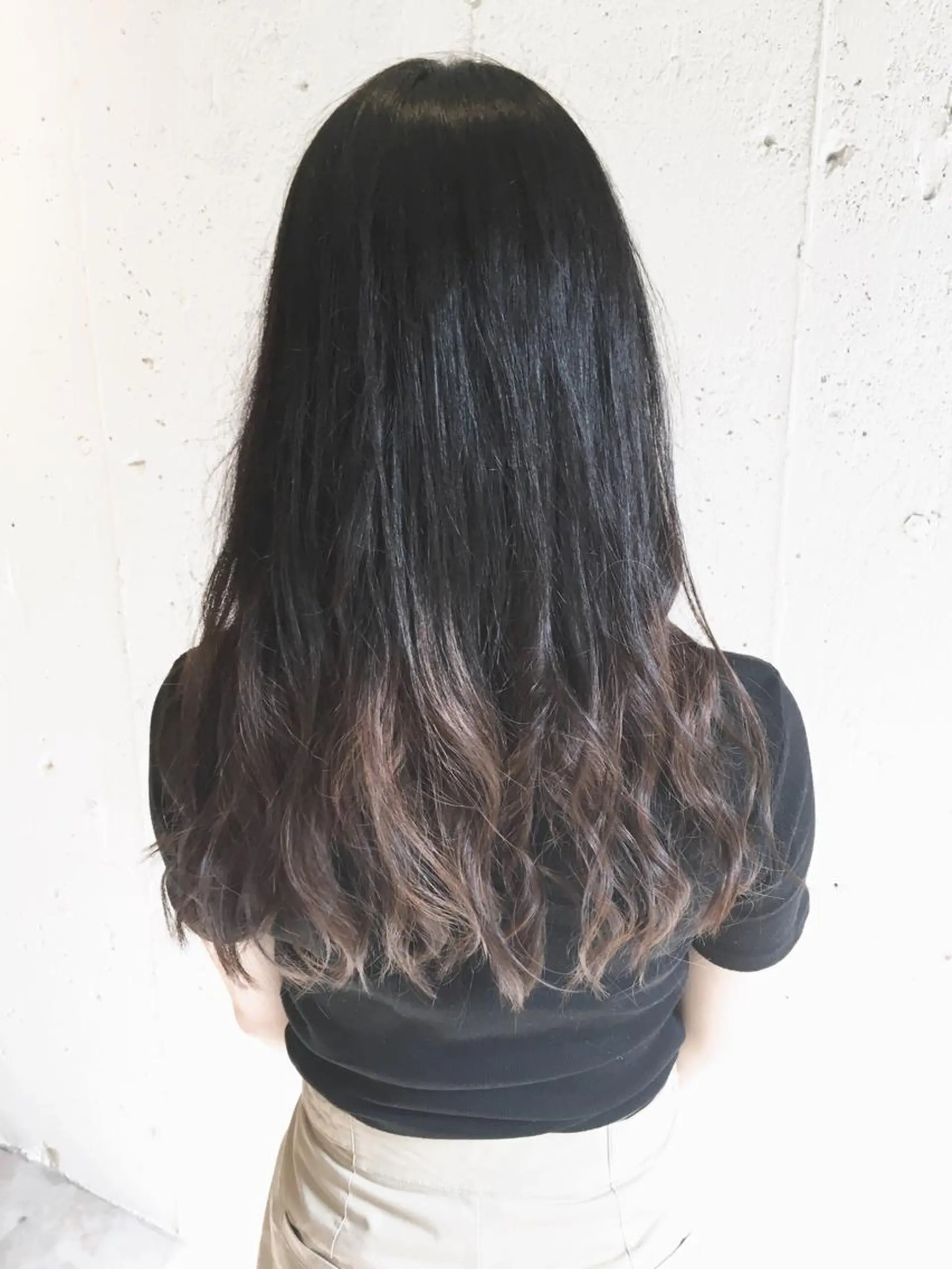 ロング カラー アッシュ ベージュカラー グラデーションカラー レイヤー/大人メンズ パーマ🌀 平島拓也のヘアスタイル