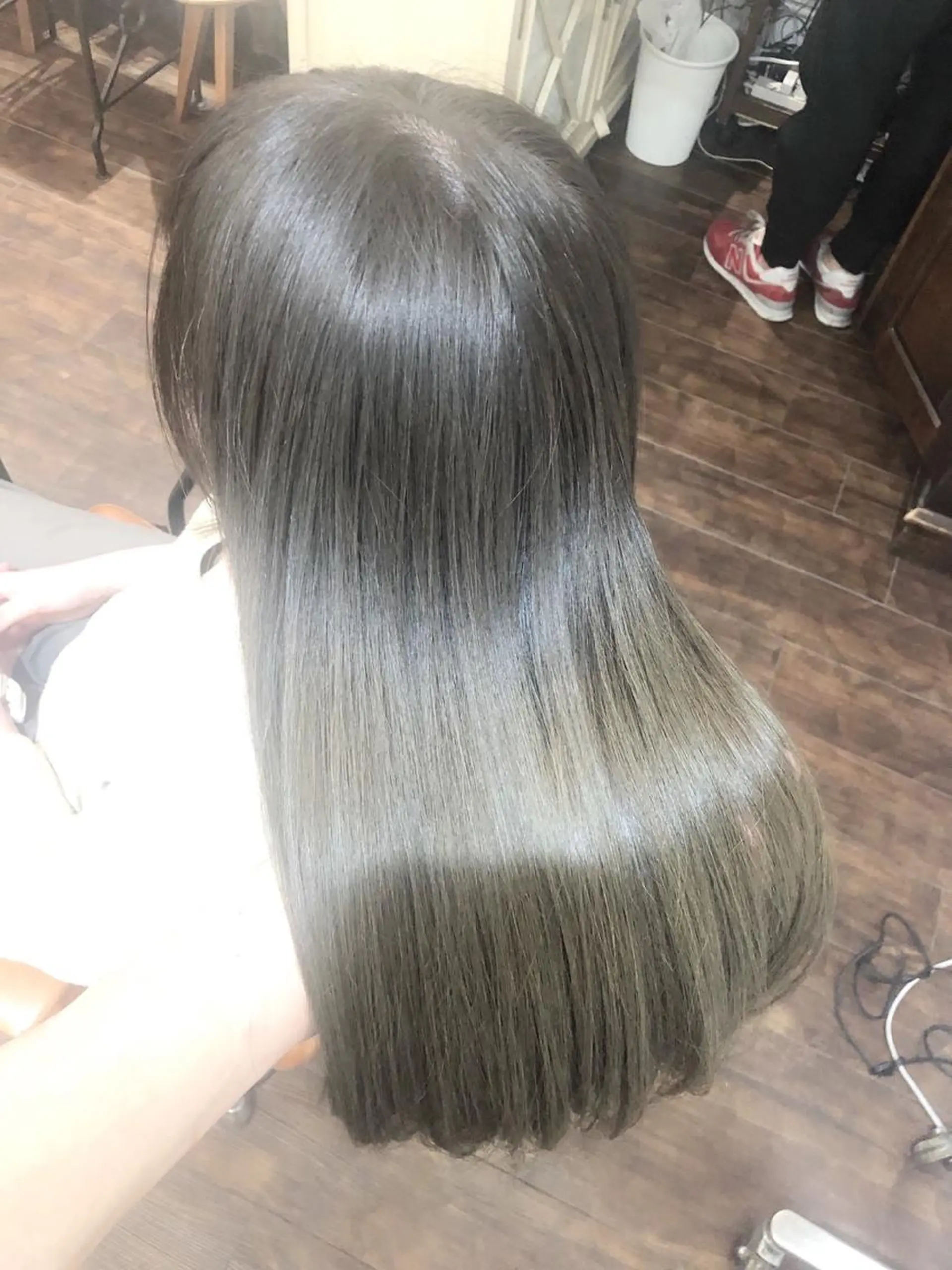 セミロング カラー イルミナカラー カット ヘアカラー トリートメント ヘッドスパ グレージュ/髪質改善 Yamato.hのヘアスタイル