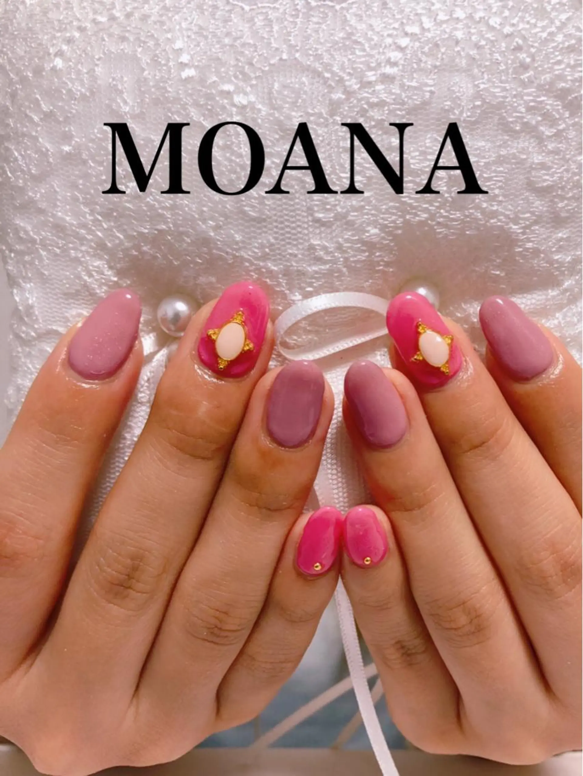 ミディアム 石谷 詩織のネイルデザイン