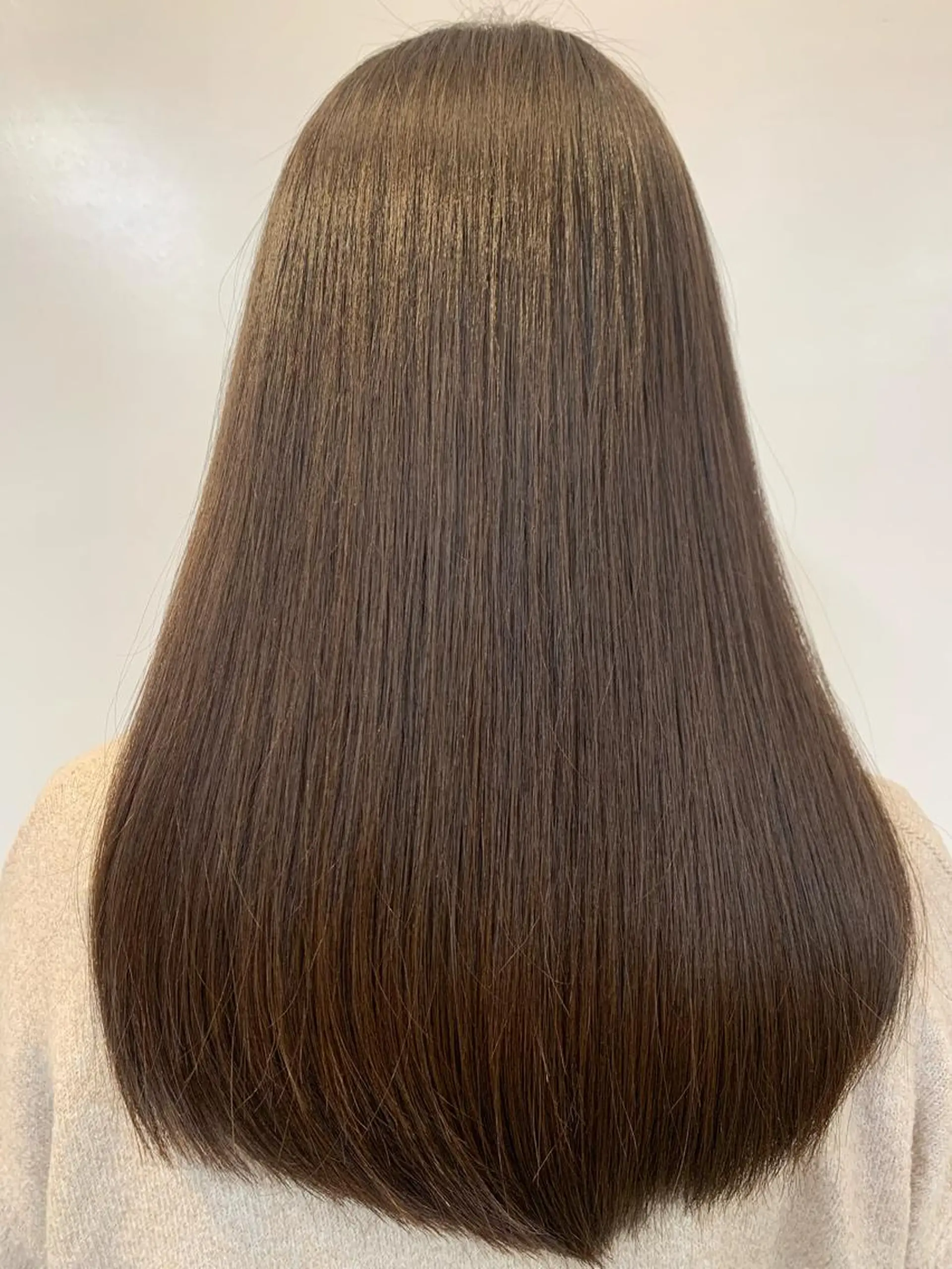 セミロング セミロングパーマ トリートメント トップ スタイリストのヘアスタイル