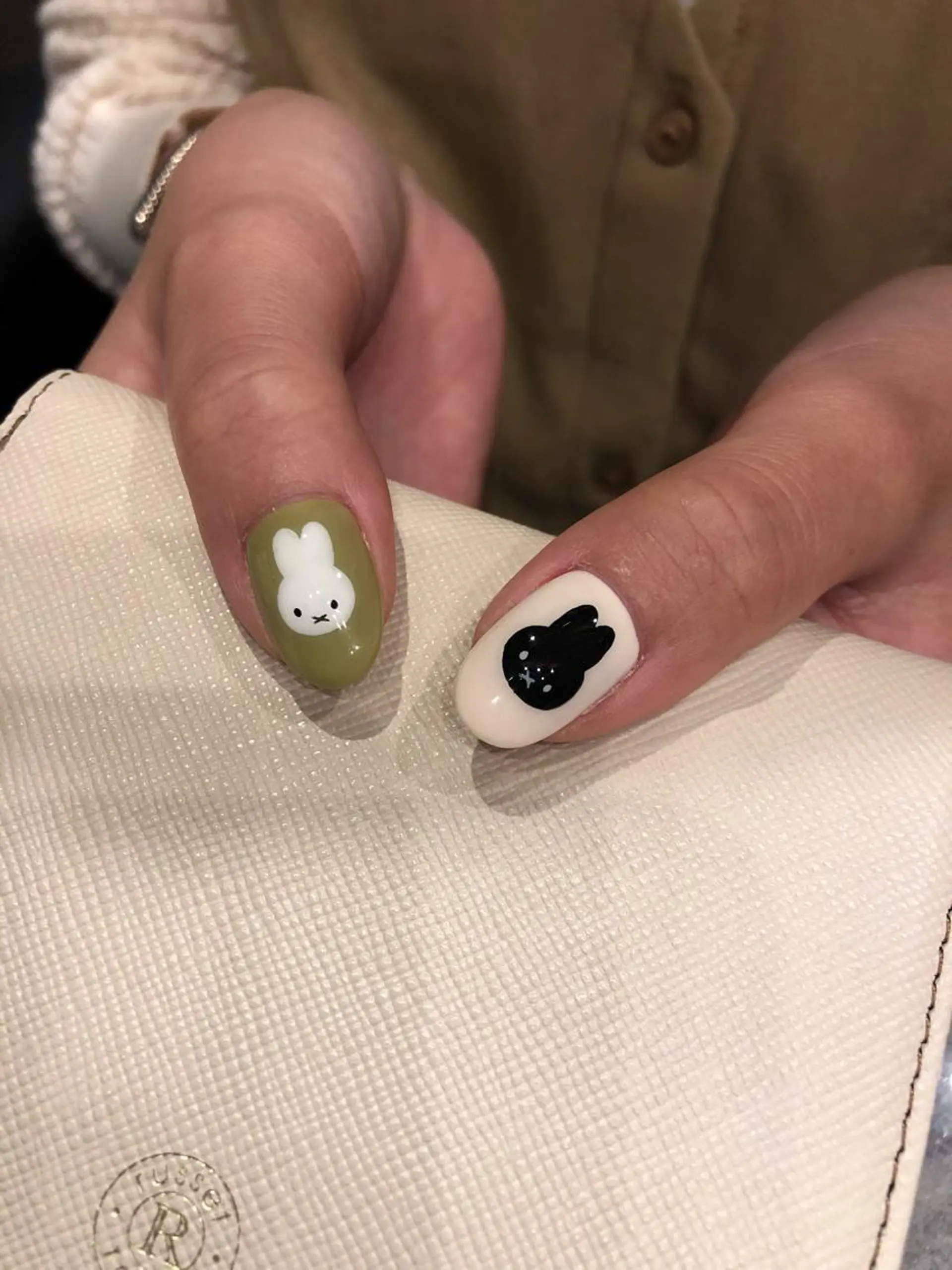 ネイル ハンドネイル パラあり！フィルイン 美フォルムのネイルデザイン