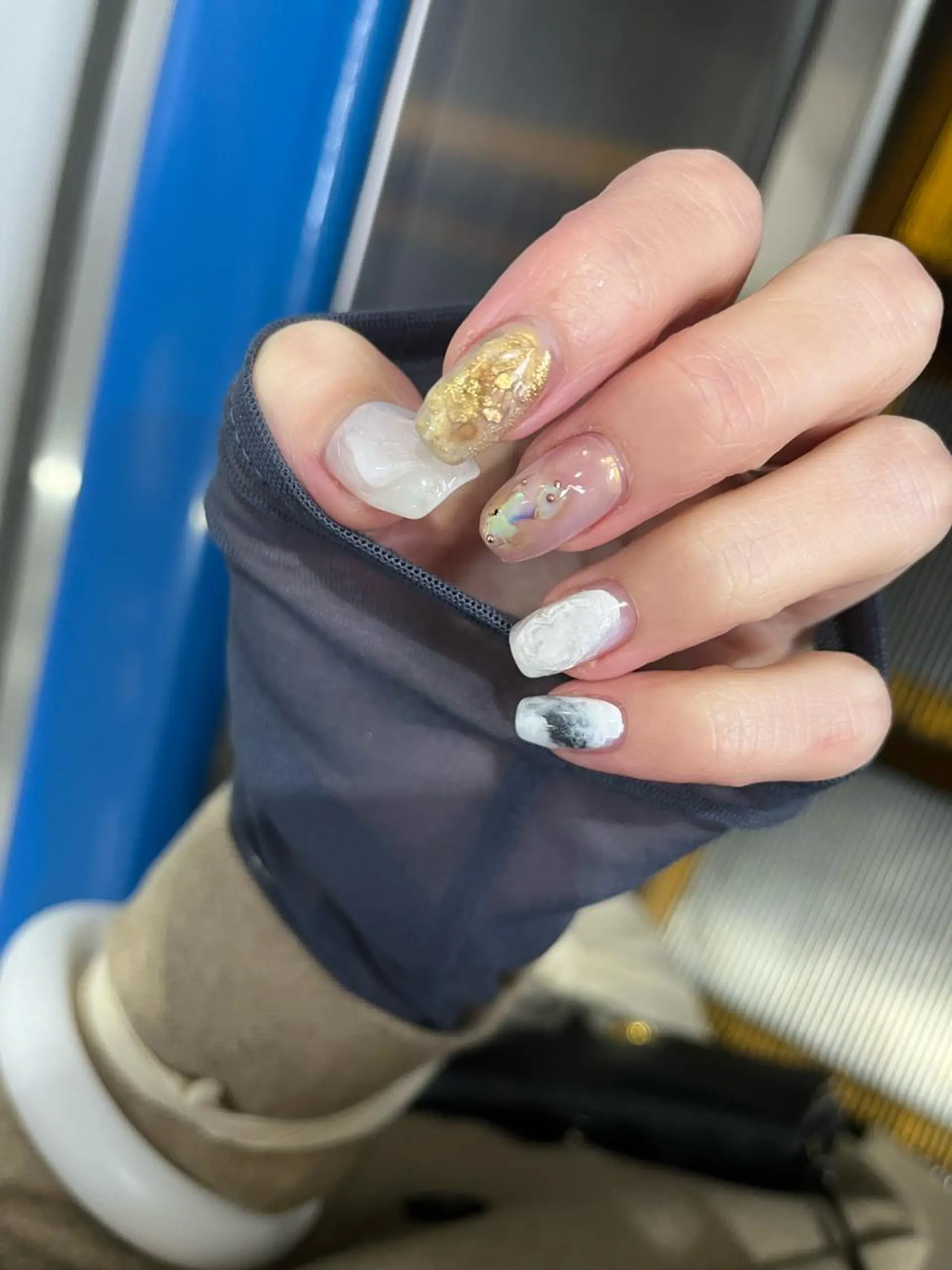 ネイル ハンドネイル 【LINON】 airiのネイルデザイン