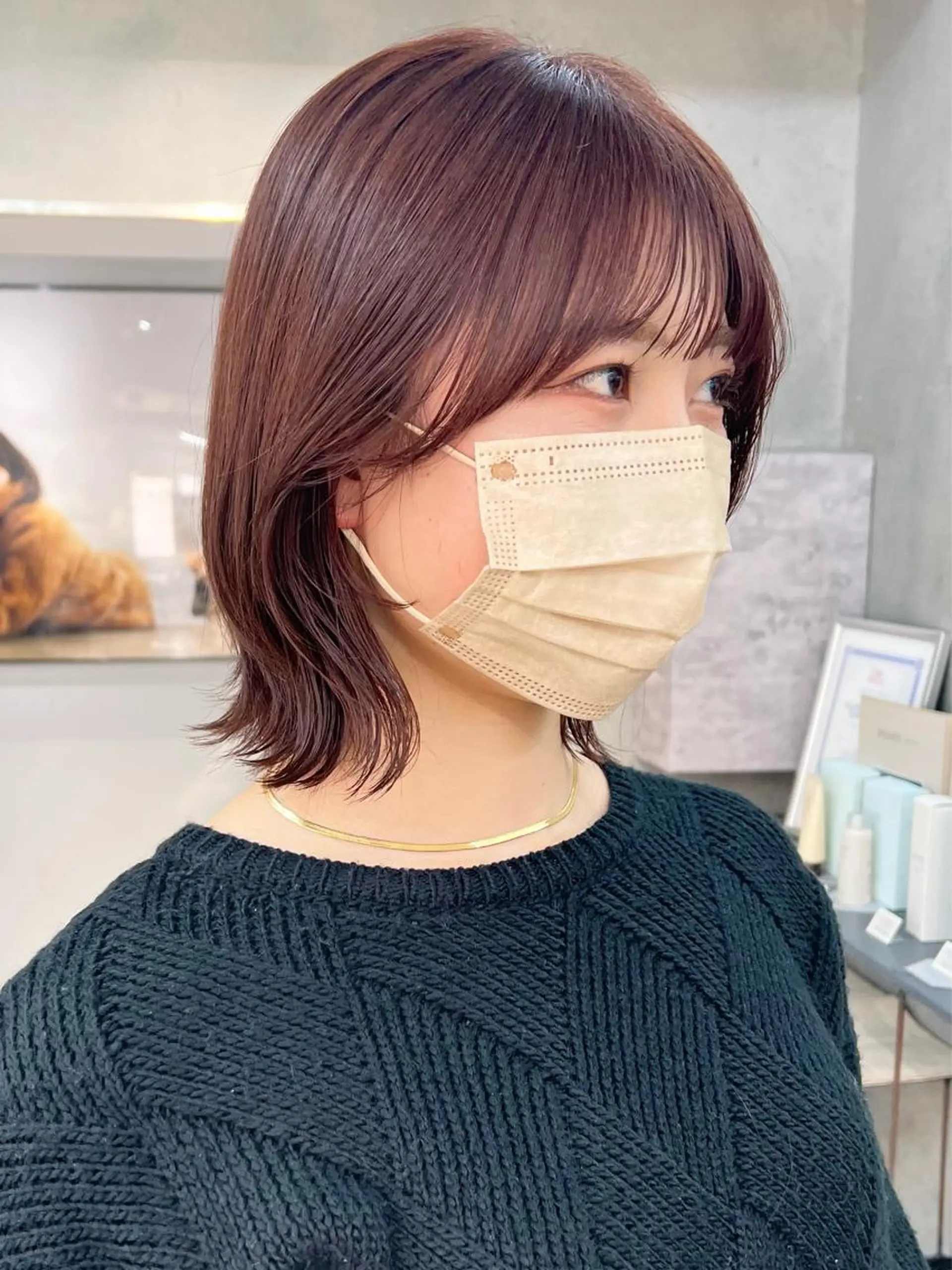 ミディアム カット ヘアカラー トリートメント 顔周りの垢抜けヘア 立山愛梨のヘアスタイル
