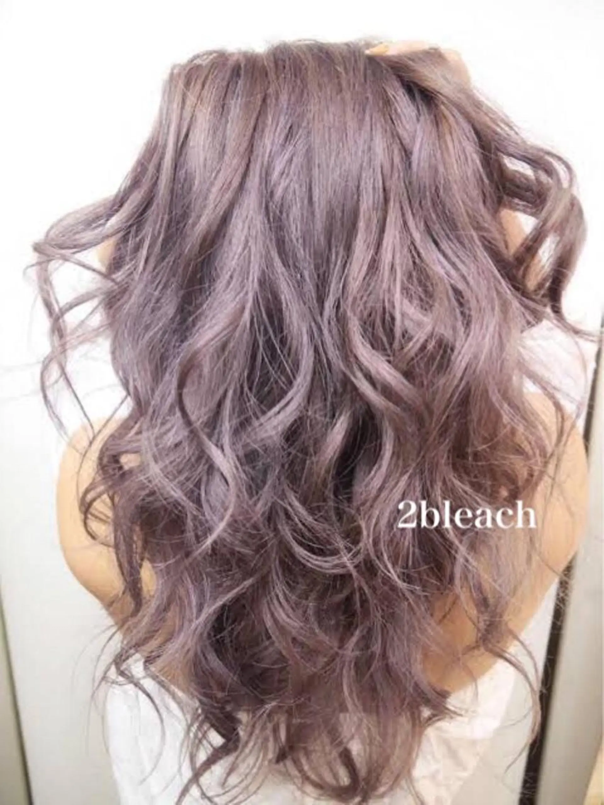 ミディアム カラー ヘアアレンジ ブリーチ 柔らかbeige モトキのヘアスタイル