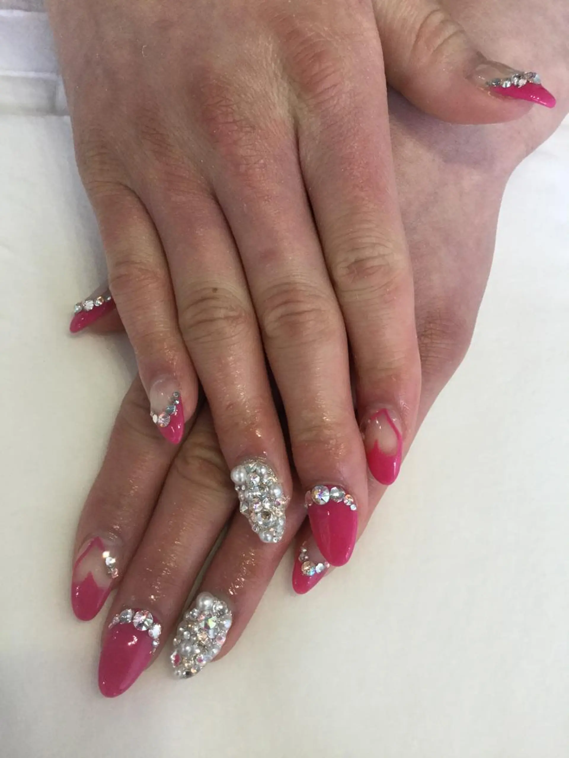 ネイル ハンドネイル 💎🐰 saki. m 🐰💎のネイルデザイン