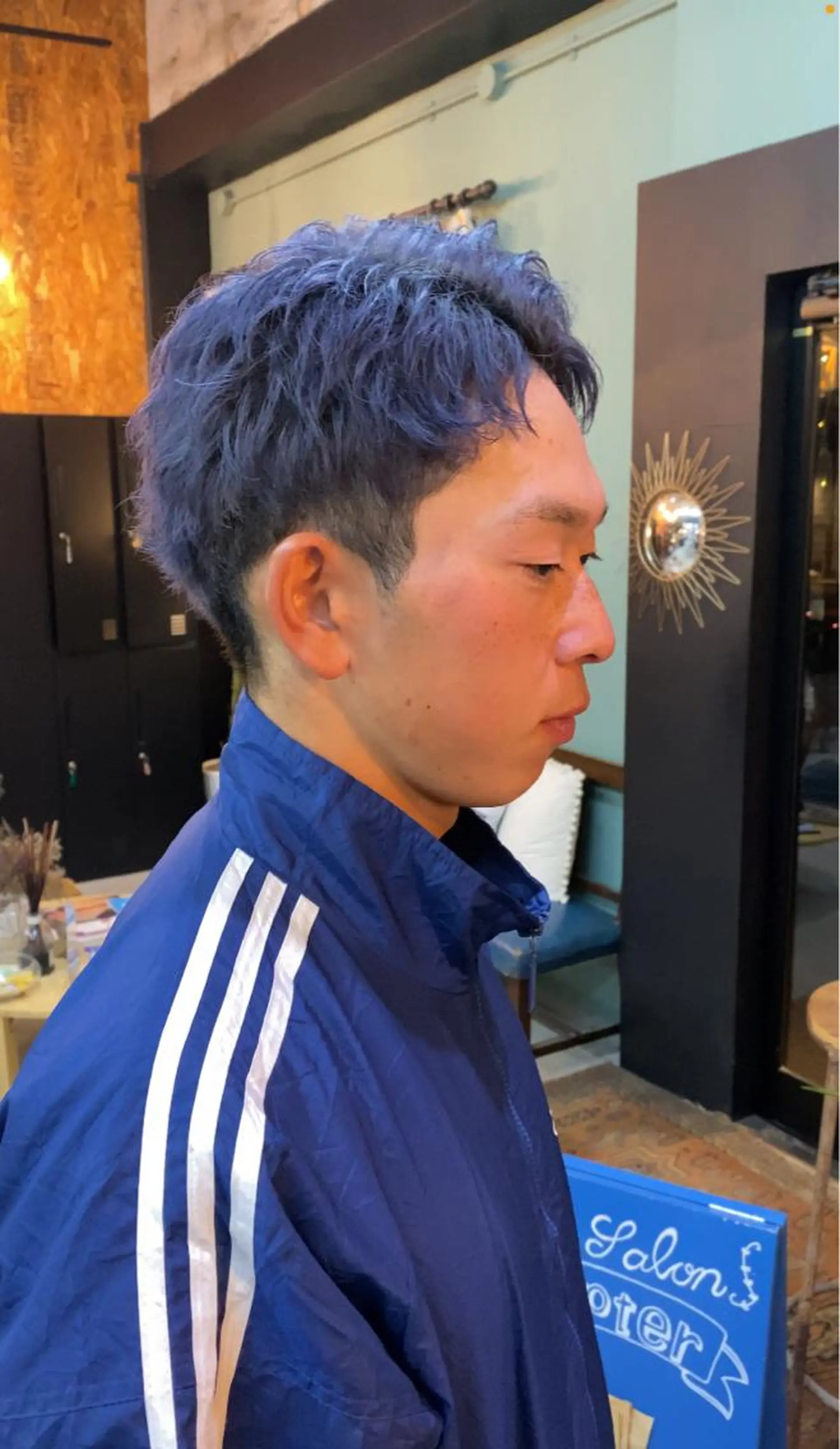 ショート パープルカラー ヘアカラー 問屋町chapter 日笠快生のヘアスタイル