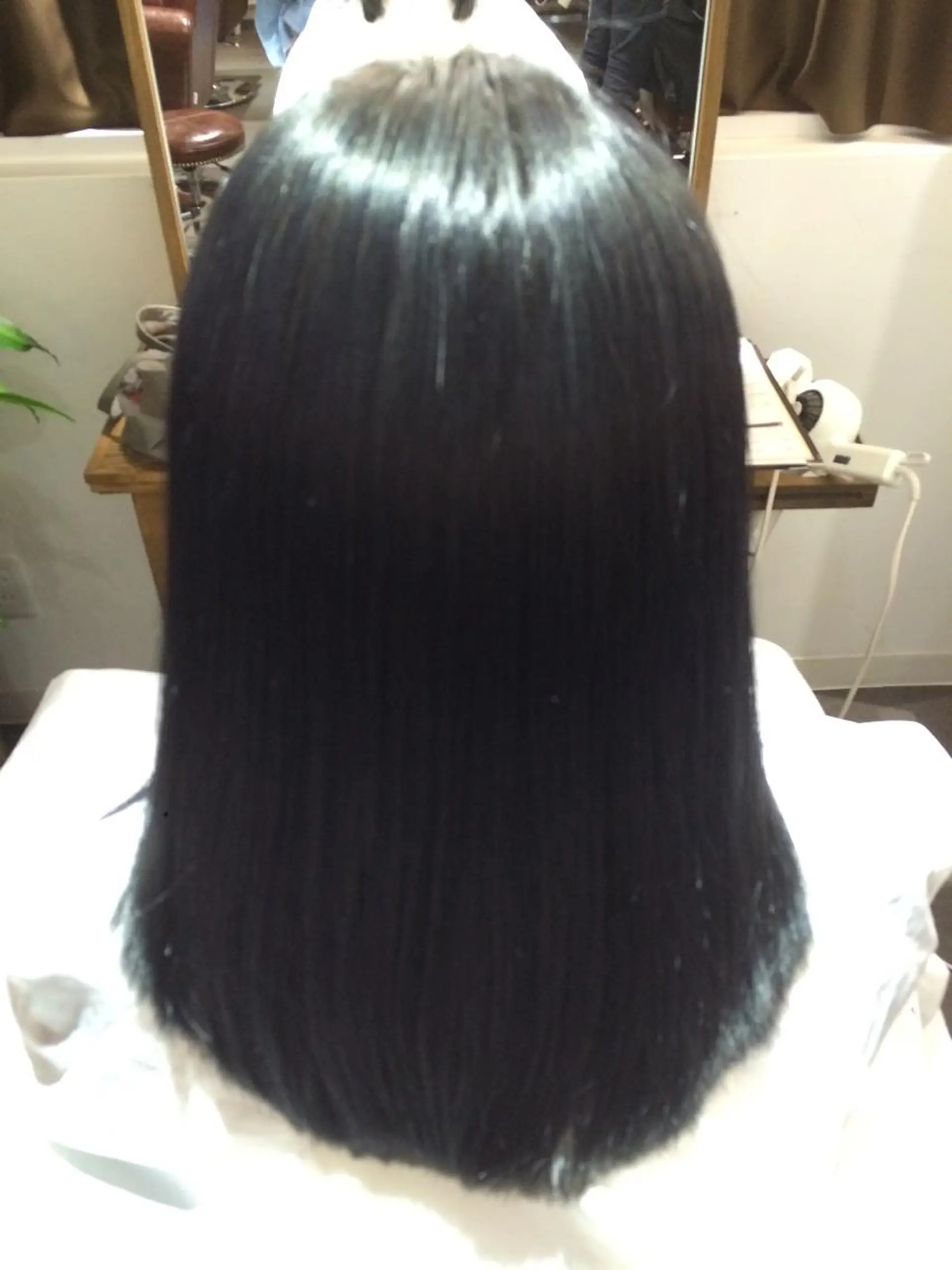 セミロング カラー CHAINON 近鉄奈良店のヘアスタイル