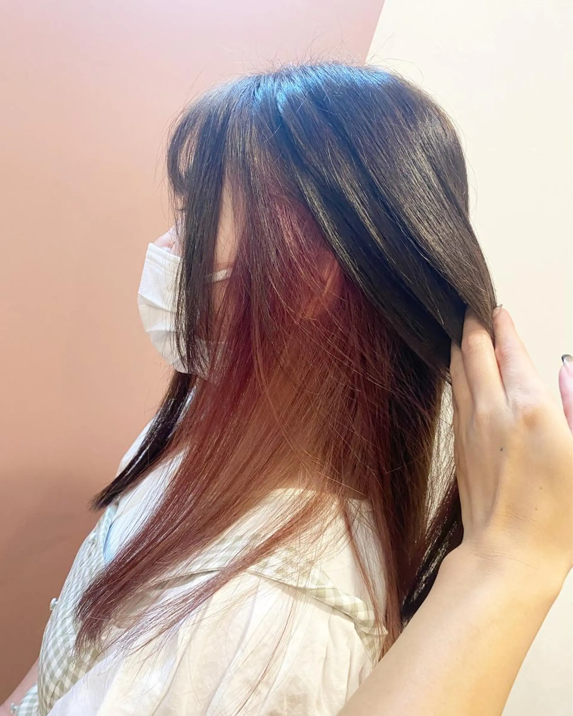 ロング カラー インナーカラー ピンクカラー カット ヘアカラー トリートメント pep natsumiのヘアスタイル