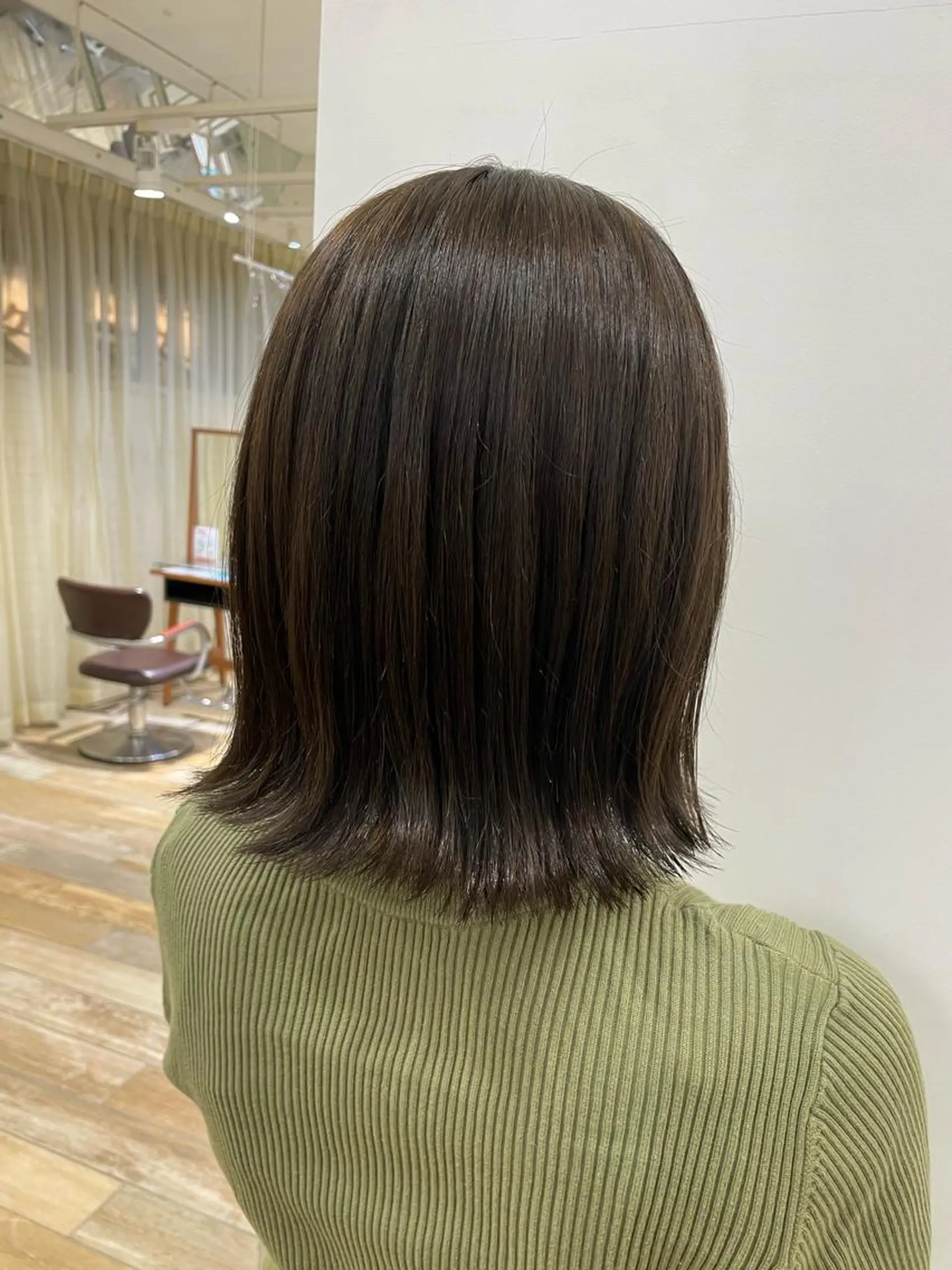 ミディアム カラー clan .のヘアスタイル