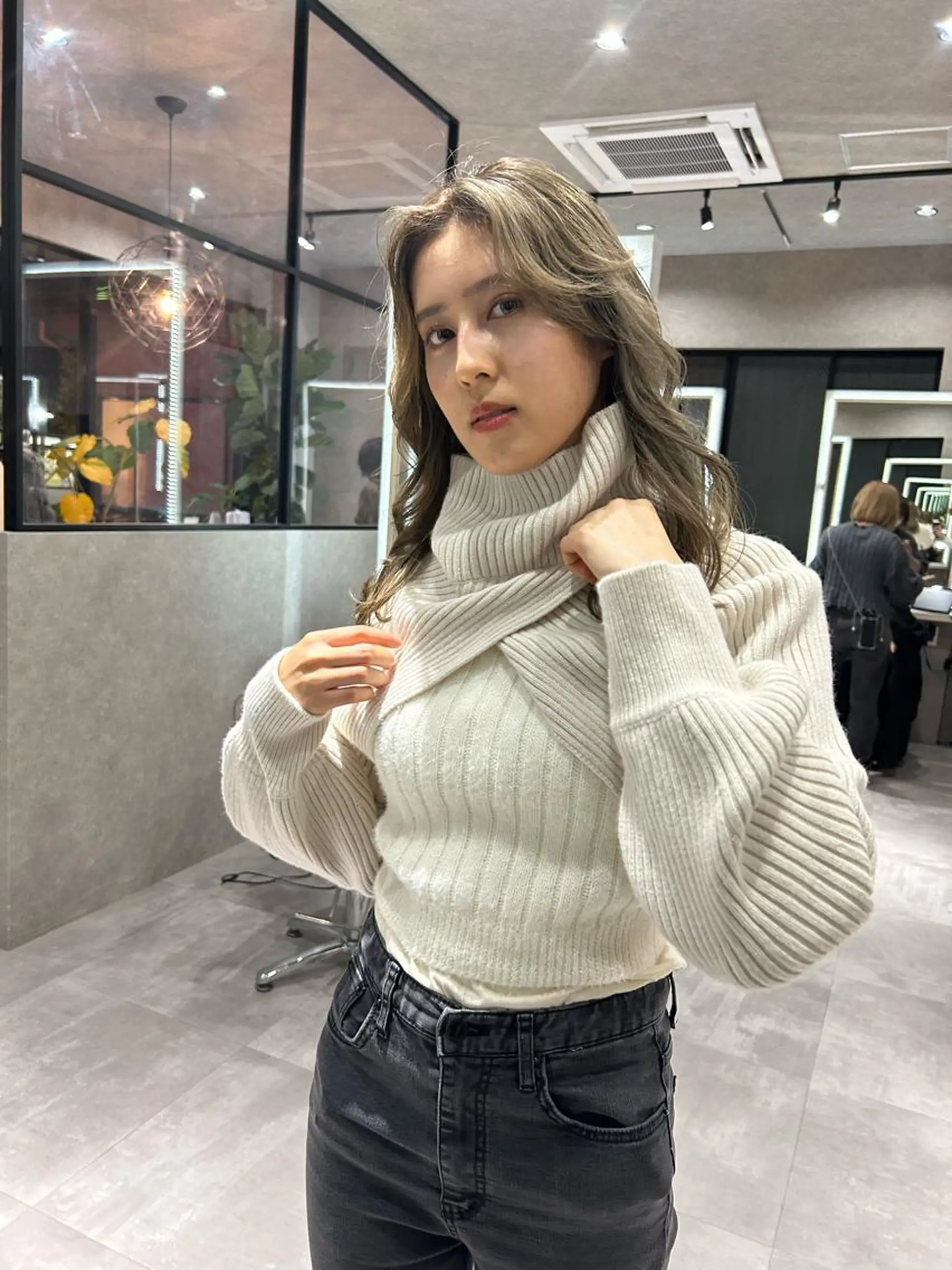 ミディアム カラー カット ヘアカラー トリートメント 一ノ瀬 暁のヘアスタイル