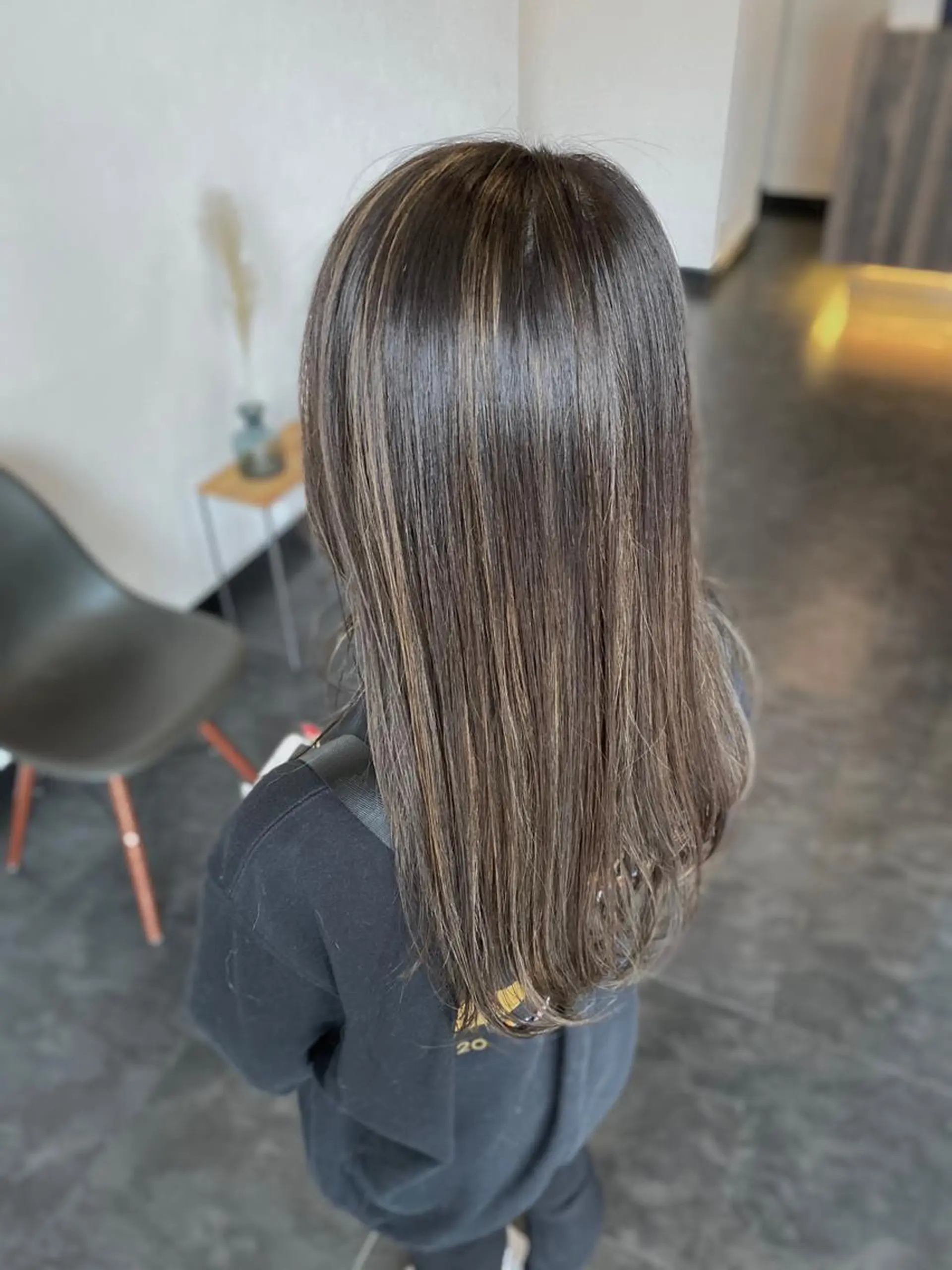 ロング ハイライト 川合 勇気のヘアスタイル