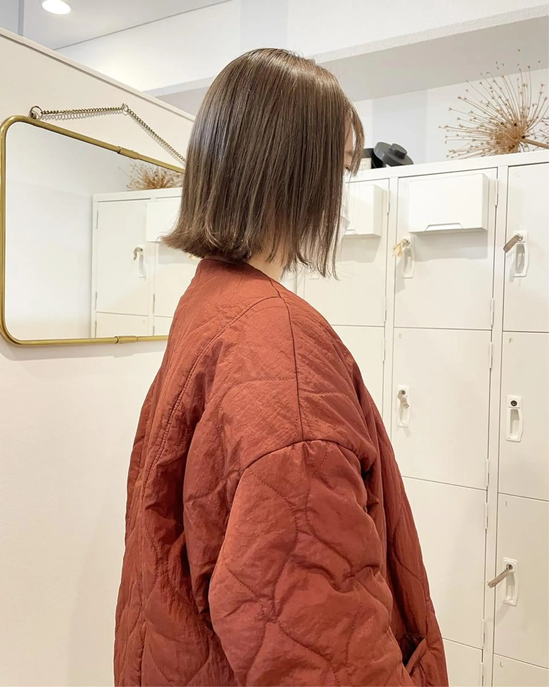 ショート カラー 佐藤 永夏のヘアスタイル