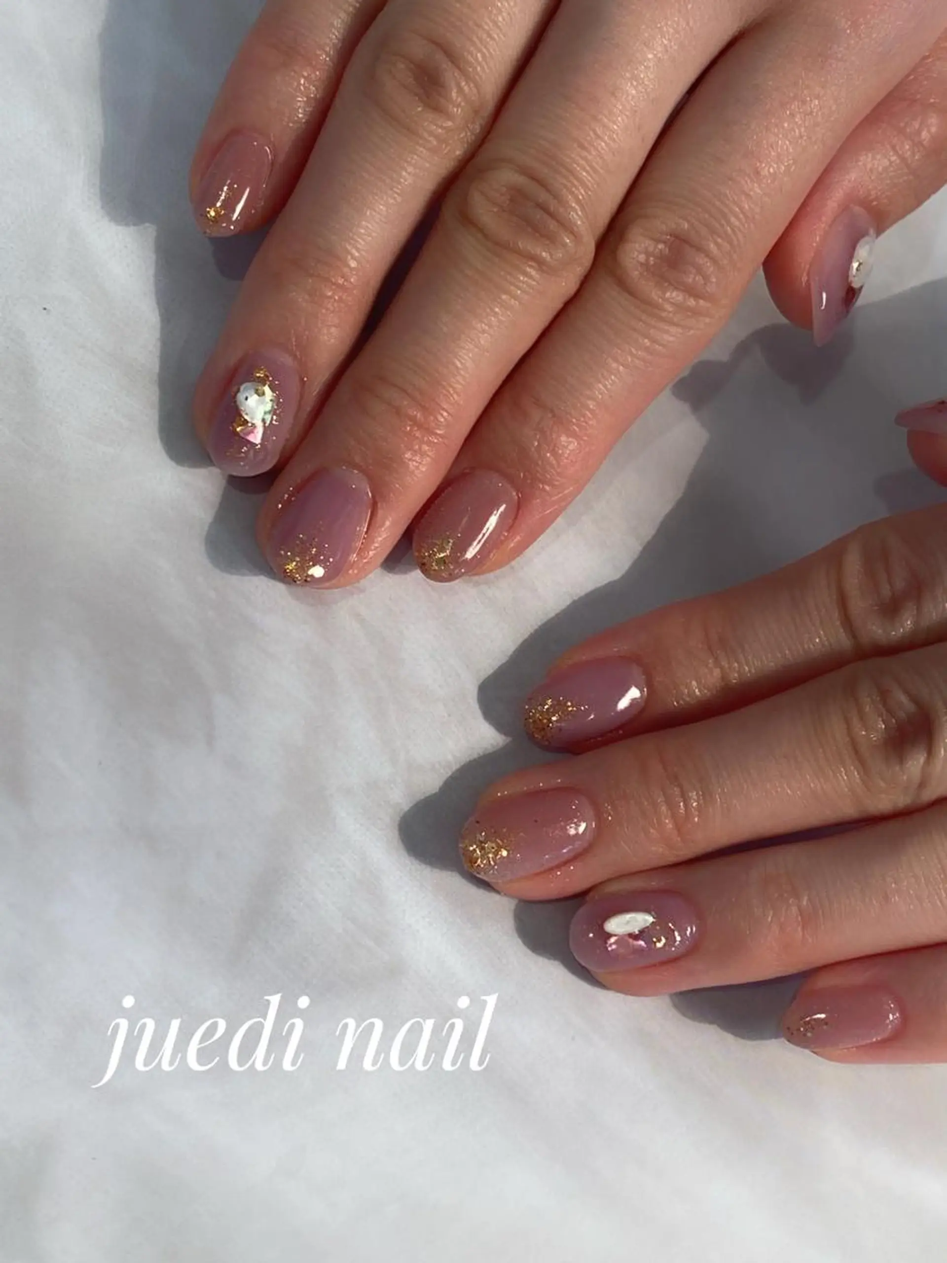 ネイル juedi nail(木曜日のネイル)所属・juedi nail 〜木曜日のネイル〜のネイルデザイン