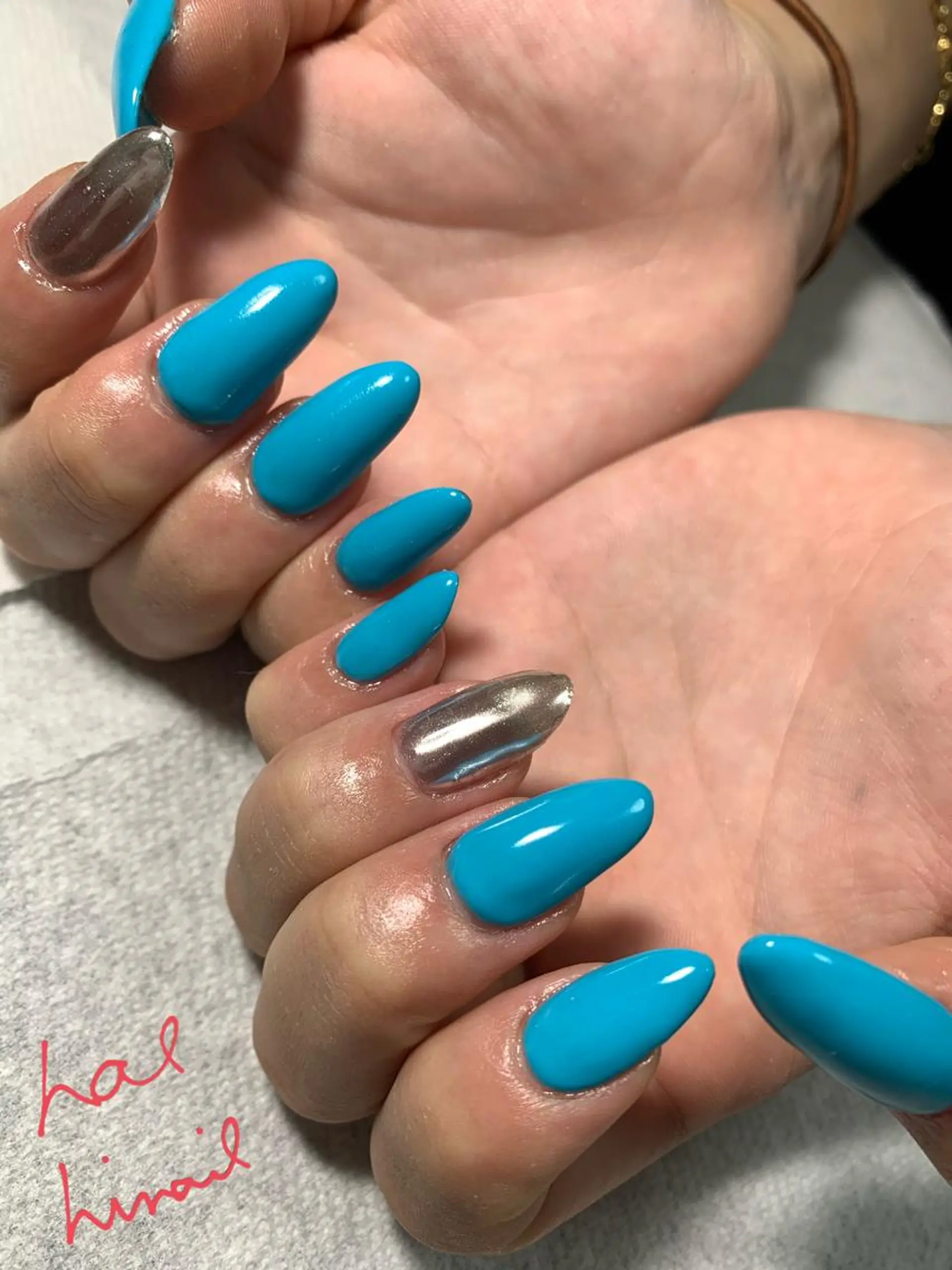 ネイル ミラーネイル ワンカラーネイル はるひな ねいるのネイルデザイン