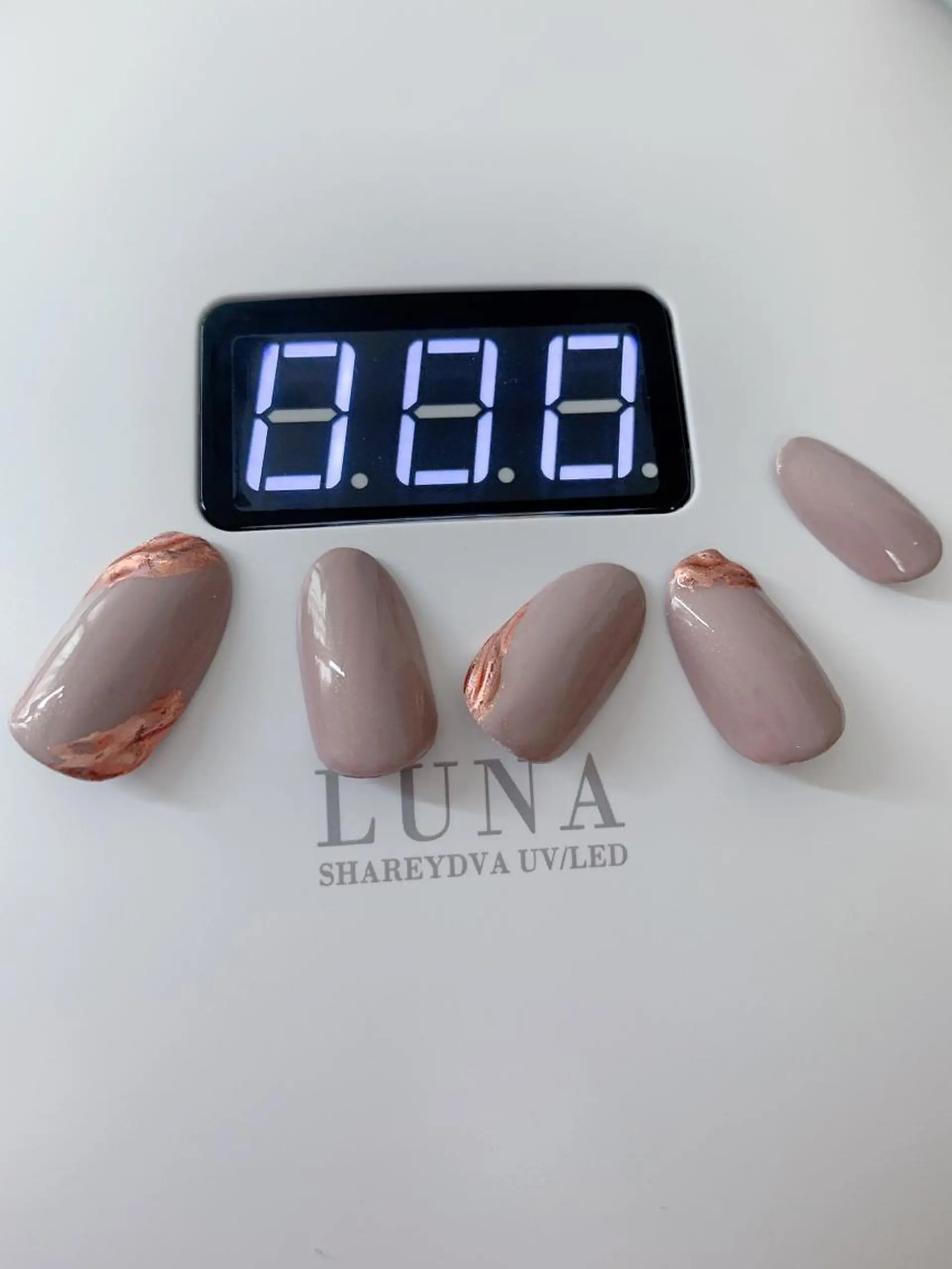 ネイル orchid ♡オーキッドのネイルデザイン