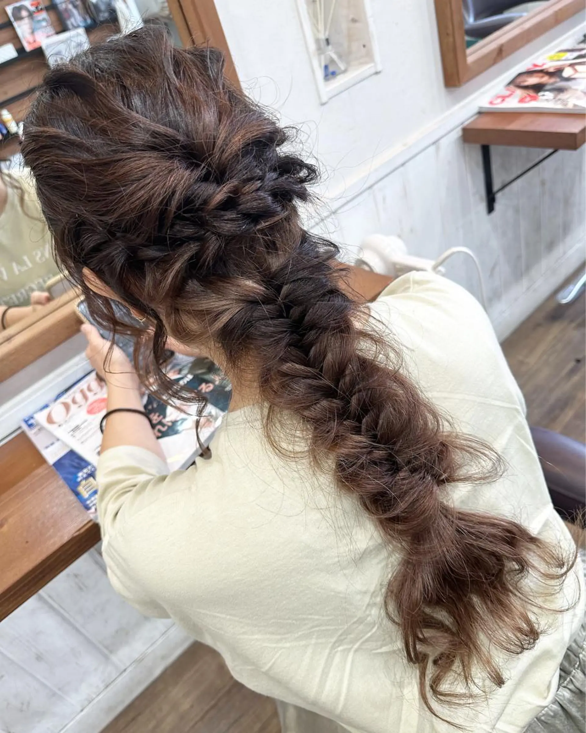 ヘアアレンジ ブリーチ毛縮毛矯正 👑山口のヘアスタイル