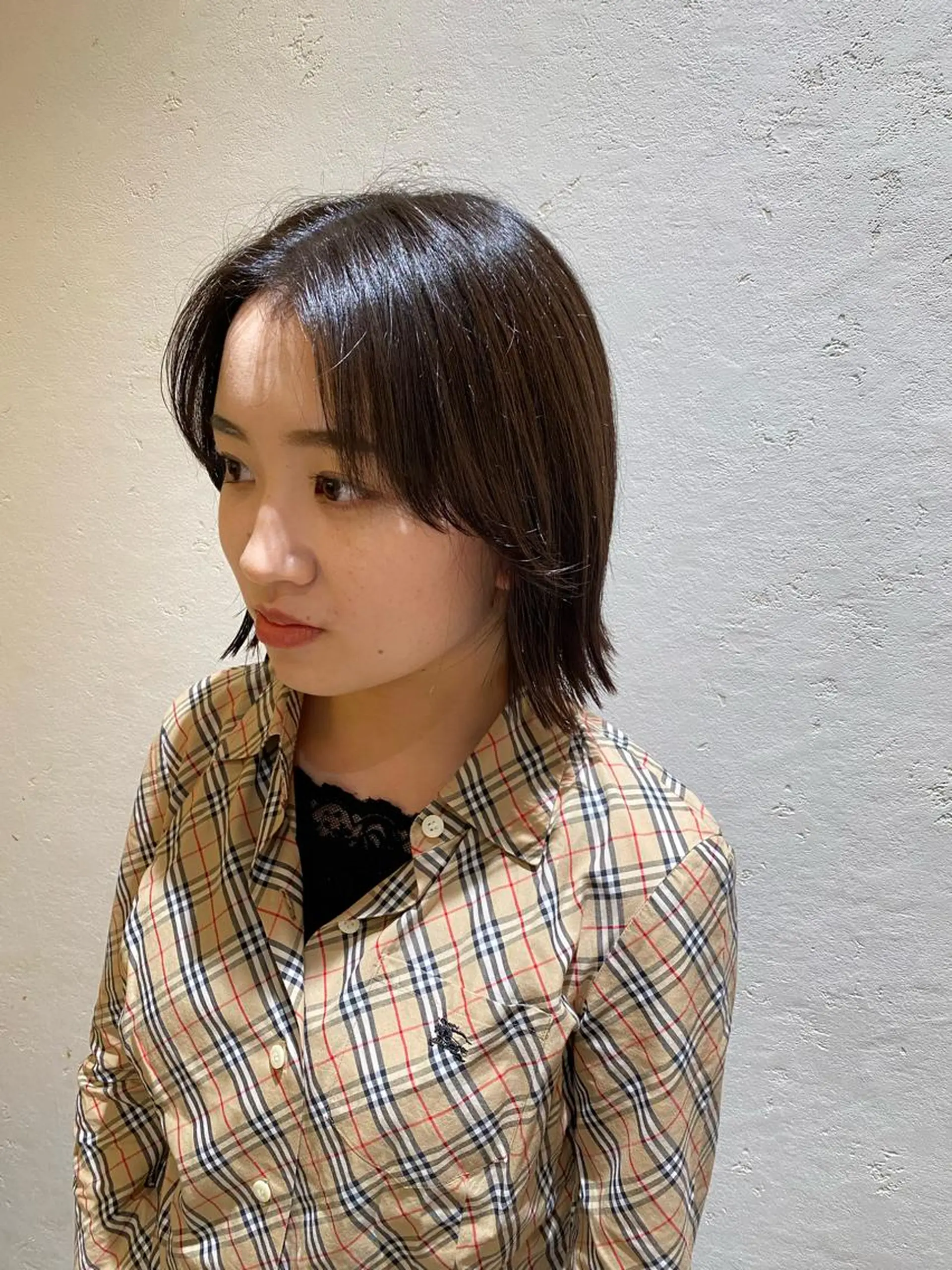 ミディアム ボブ 外ハネヘア 中村 莉子のヘアスタイル