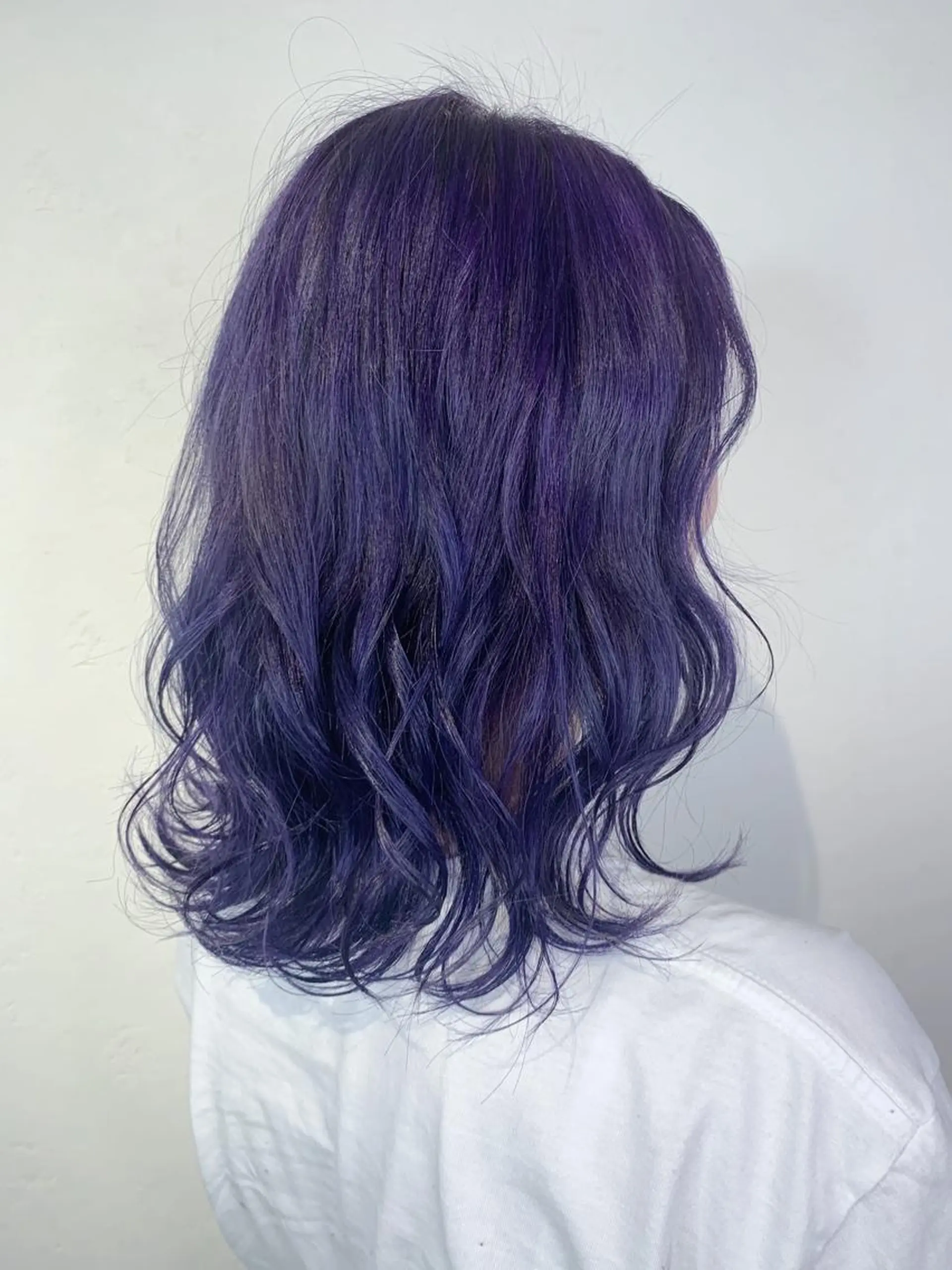 ミディアム カラー ブリーチ ブルーカラー ラベンダーカラー _WHITE 天神店 YUMEKA🐻のヘアスタイル