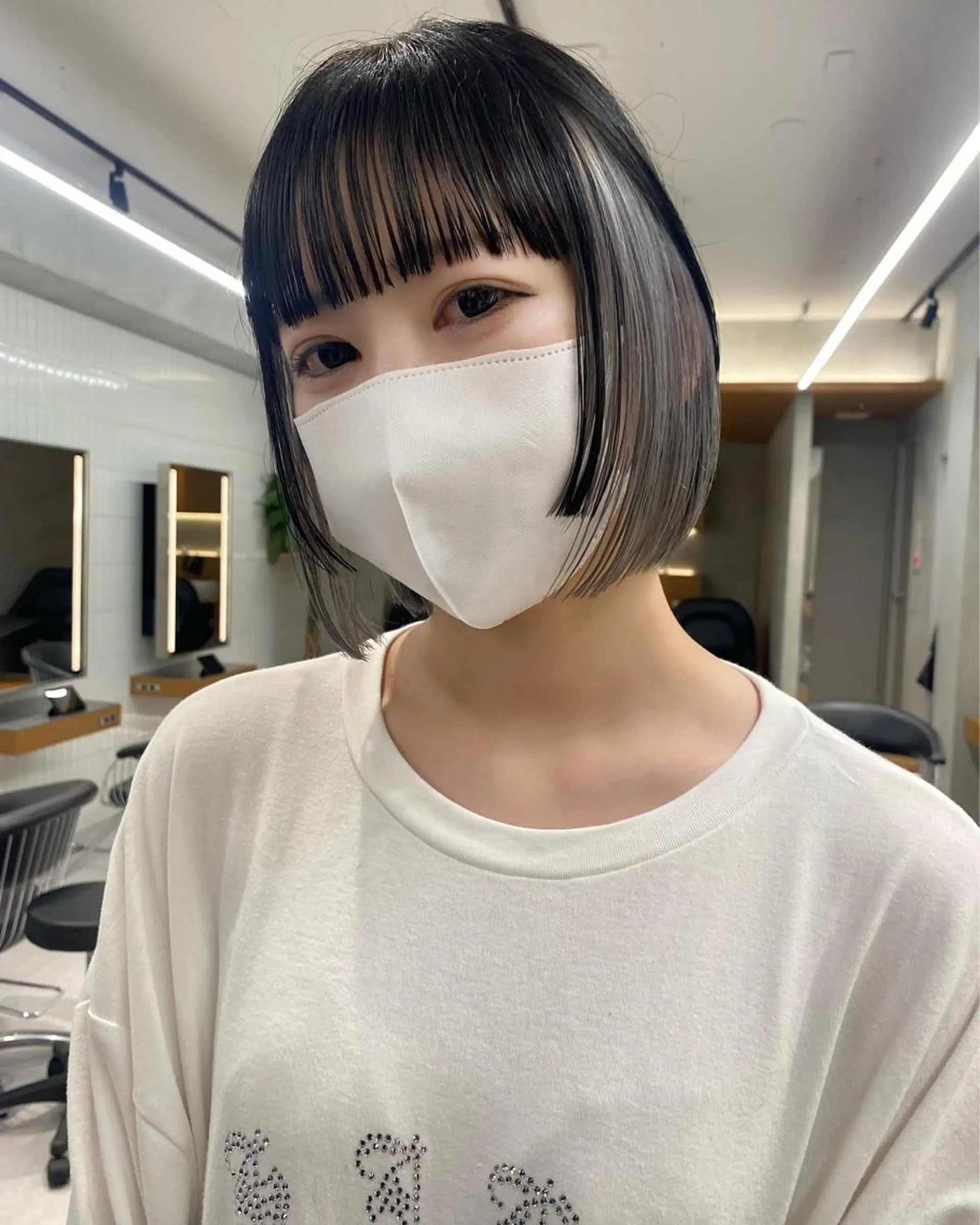 ショート カラー センターパート/ 暖色カラーayuのヘアスタイル