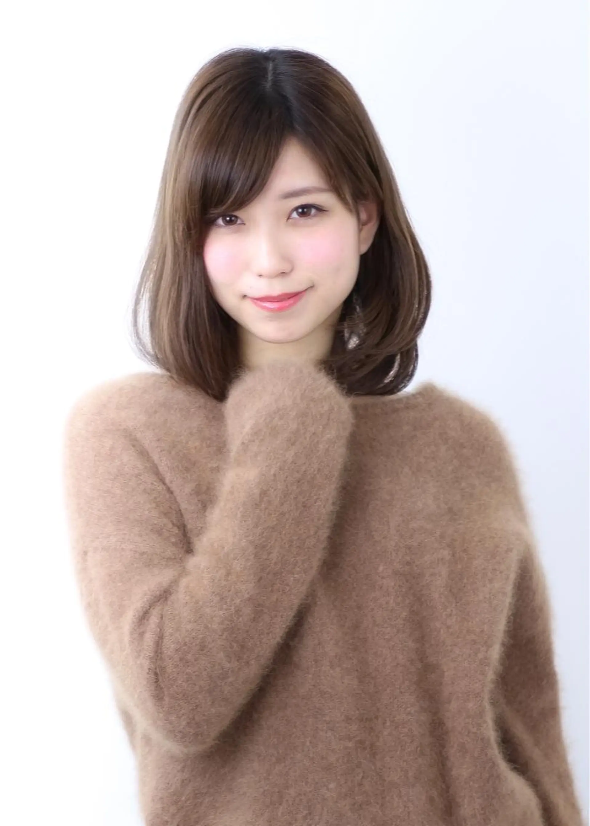 ミディアム ボブ 森 海のヘアスタイル