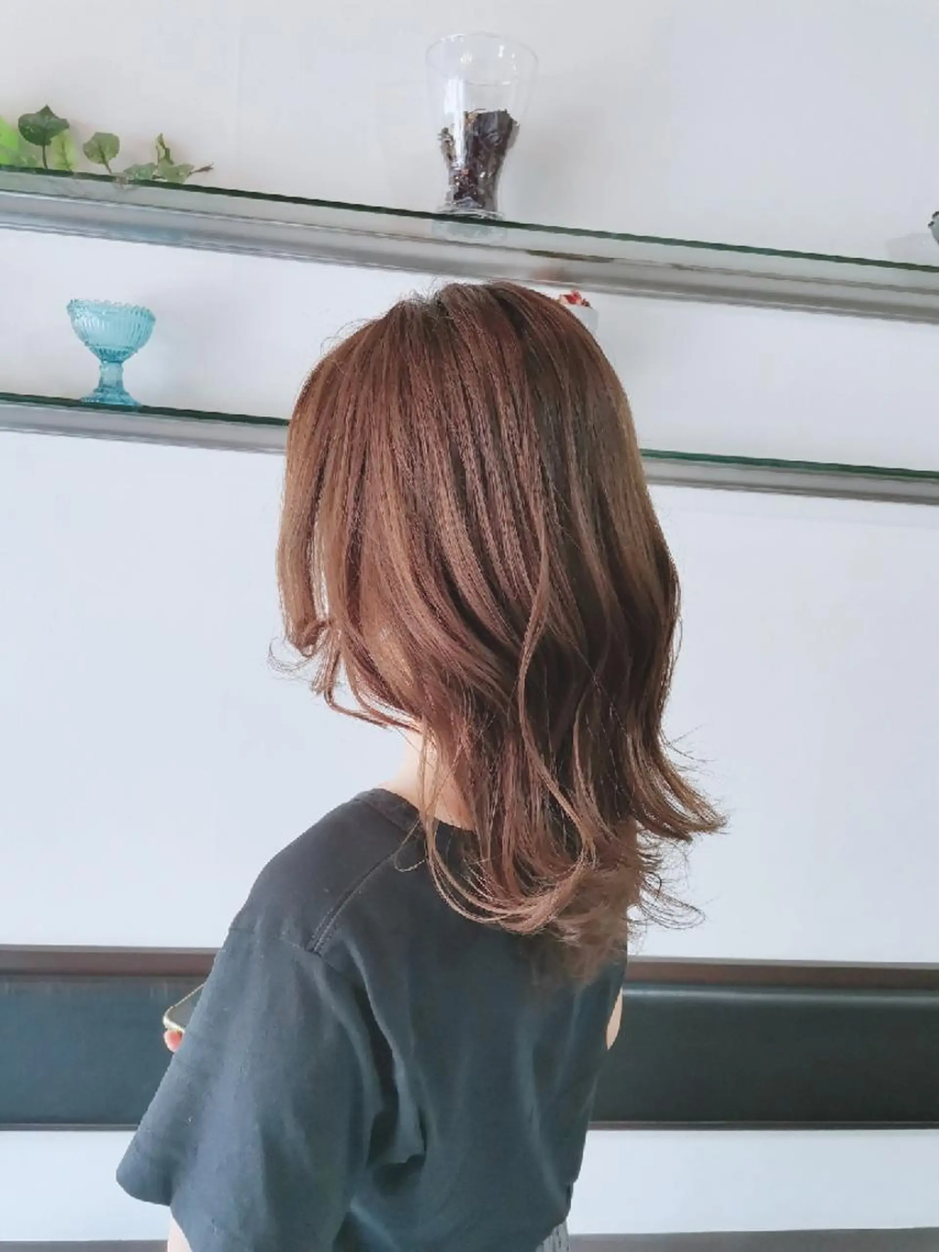 ミディアム カット ヘアカラー FLAVOR OF HAIR所属・ツヤ髪ケアカラー✨ 中谷良成のヘアスタイル