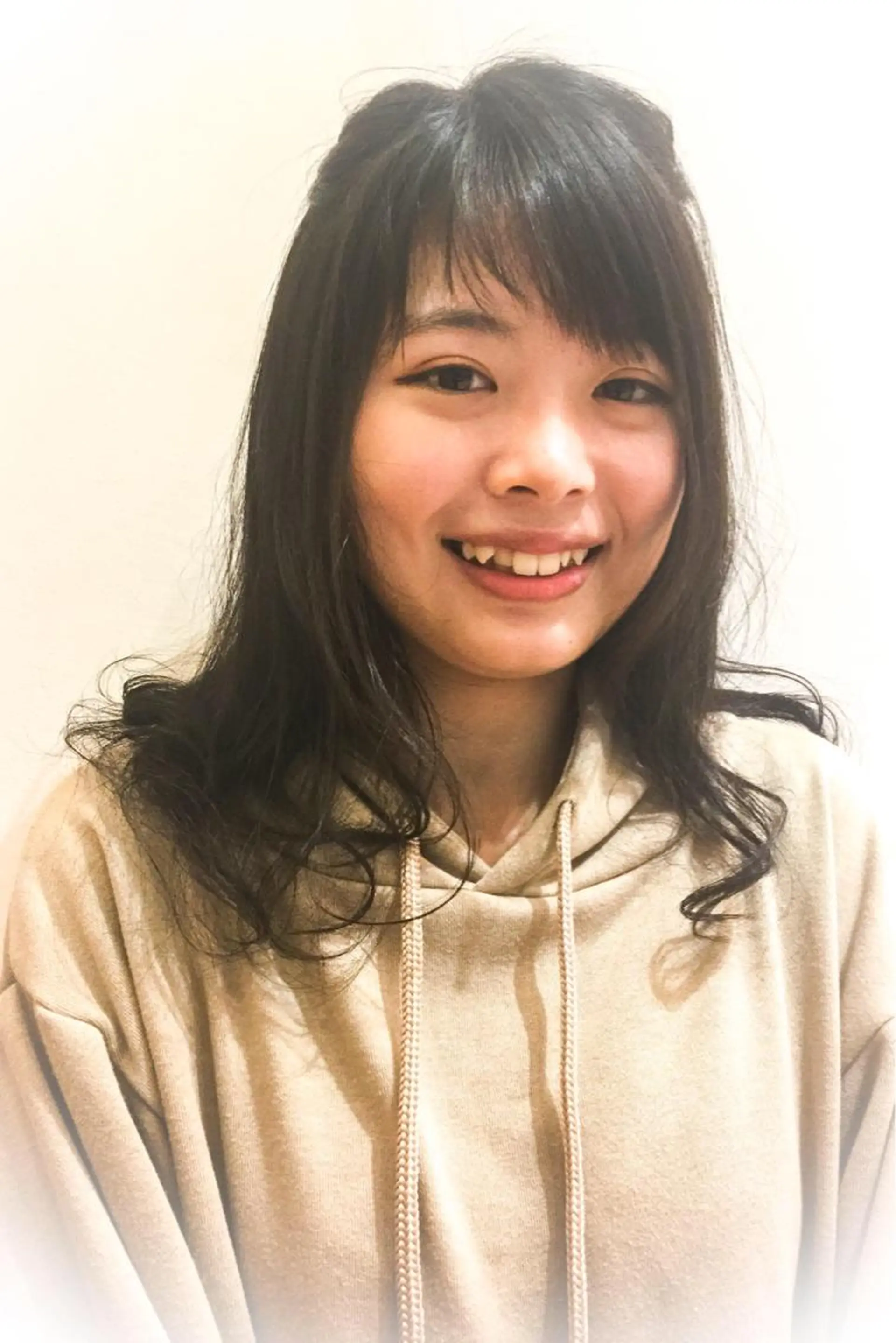 ロング ロング 庄嶋 彩香のヘアスタイル