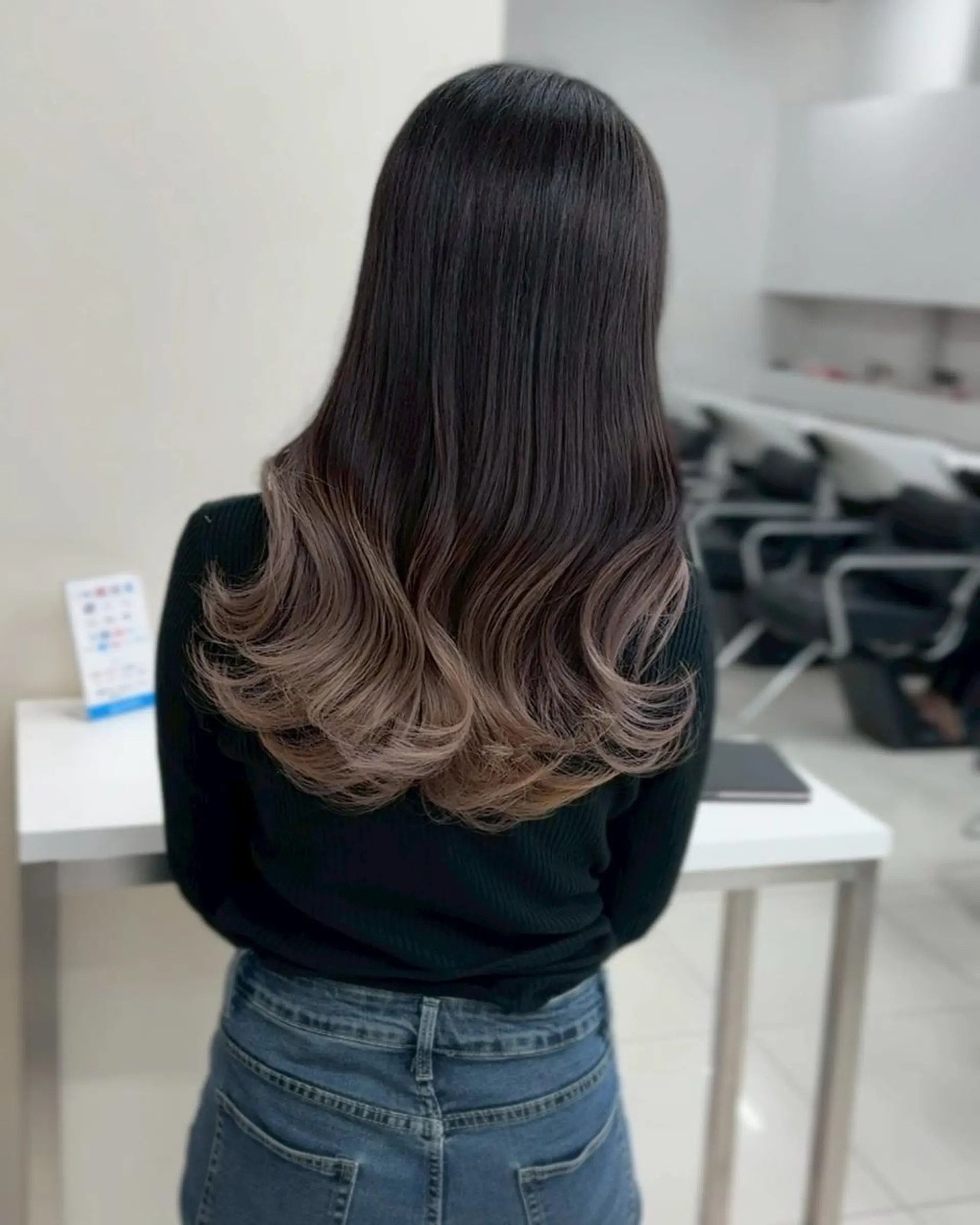 カラー ロング アディクシーカラー アッシュ ブルーカラー ダークアッシュ グレージュ カット ヘアカラー トリートメント 【公式】amble luxe池袋東口🩷のヘアスタイル