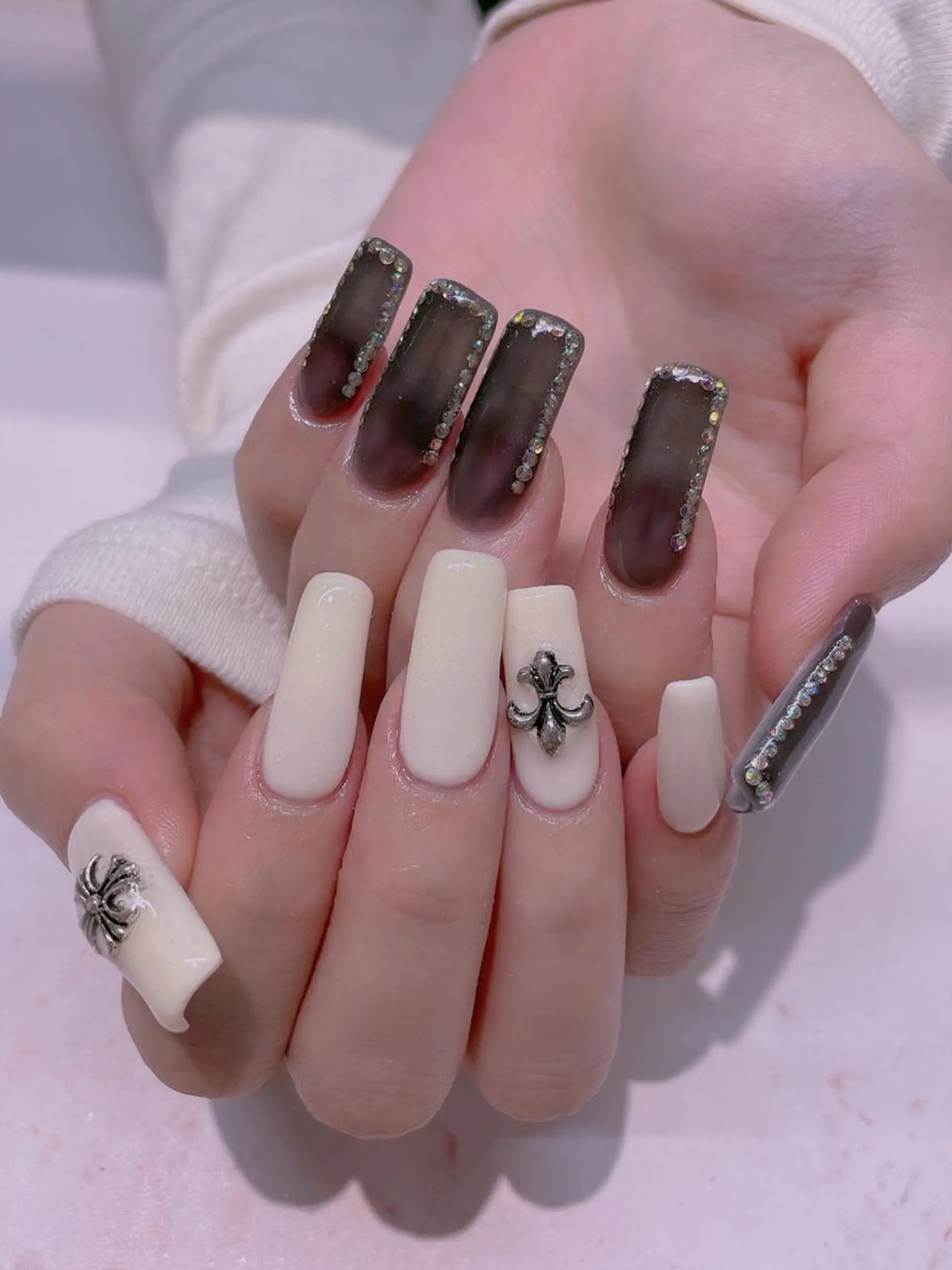 ネイル 長さだし専門店 M2　rikaのネイルデザイン