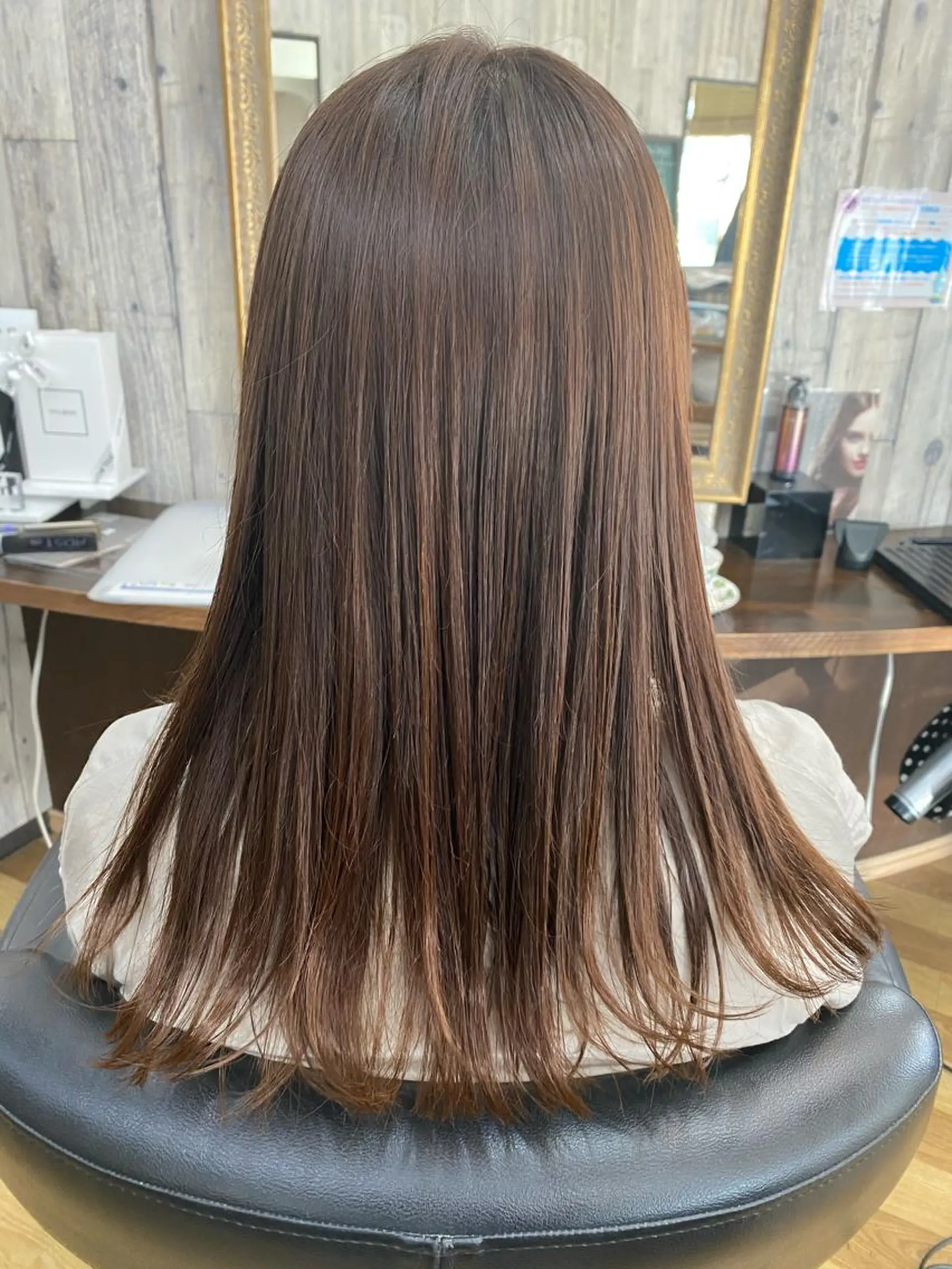 カラー 大芝 沙耶のヘアスタイル