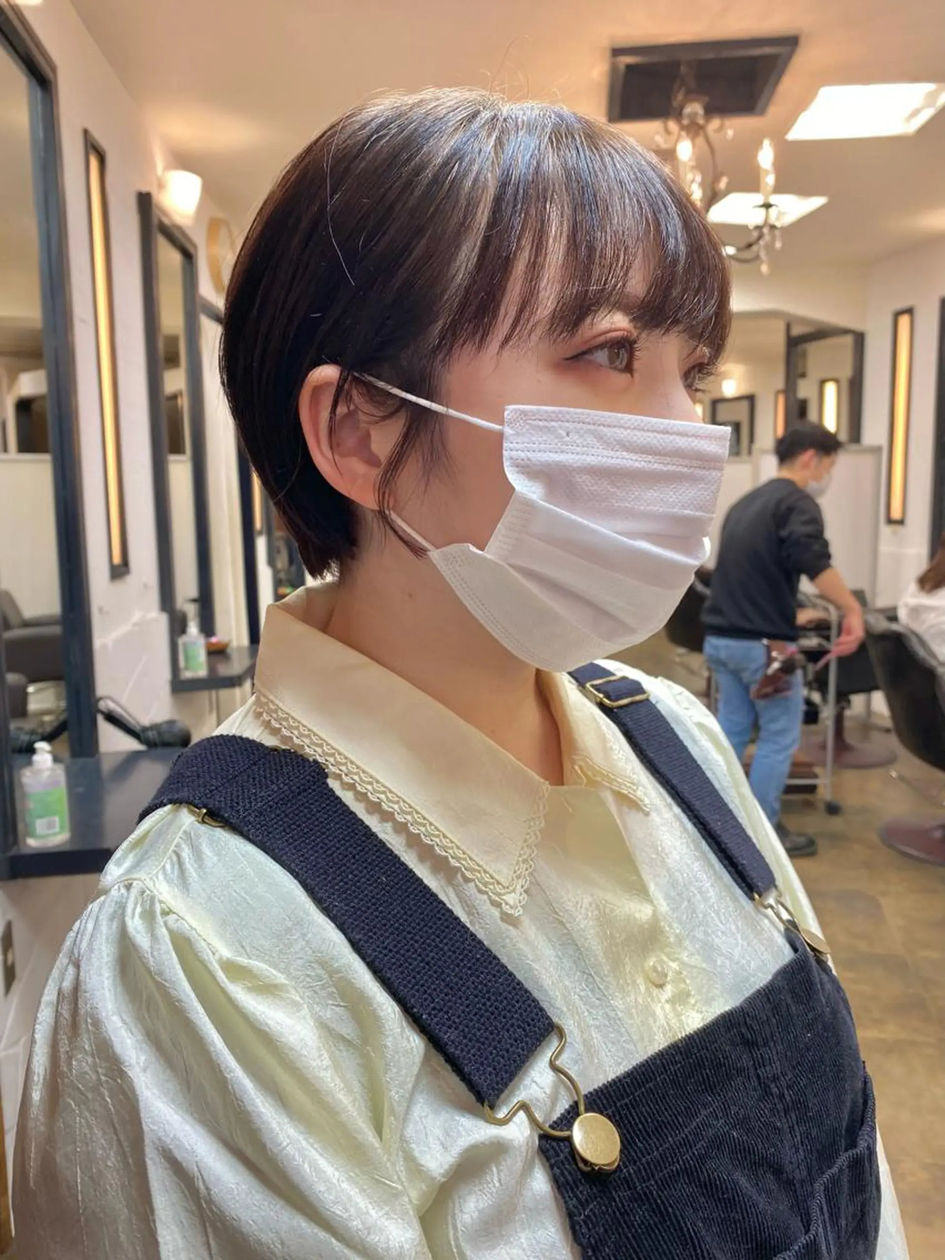 ショート カラー ショートヘア カット ヘアカラー トリートメント ボブ/縮毛矯正/ レイヤー/塚田のヘアスタイル