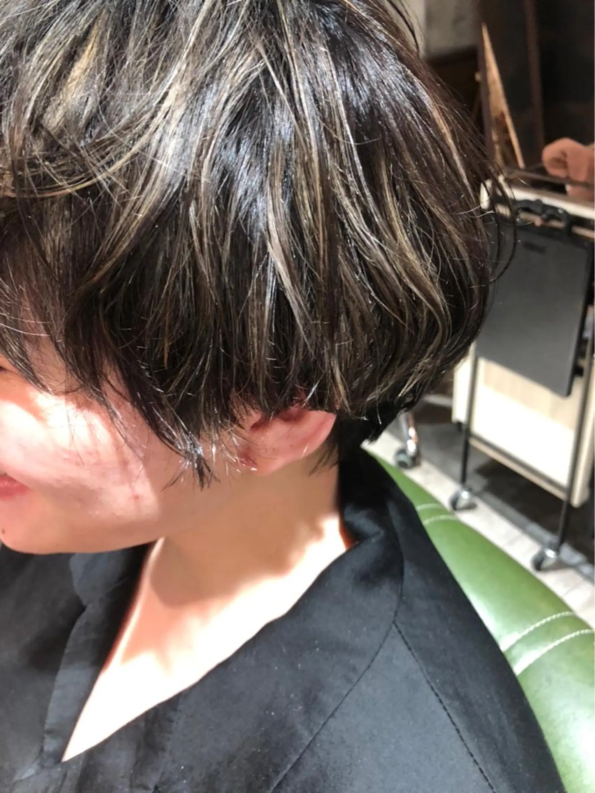 ショート カラー ハイライトカラー ハイライト brace立花 ✂︎ 吉田 茉由のヘアスタイル