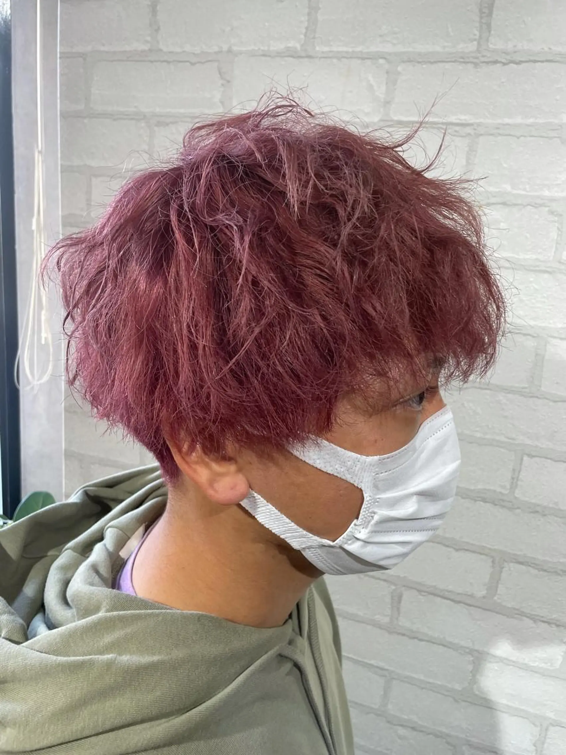 ショート カラー メンズ メンズブリーチ ブリーチ レッドカラー バイオレットカラー カット ヘアカラー メンズ特化☝️添田 好恵のヘアスタイル