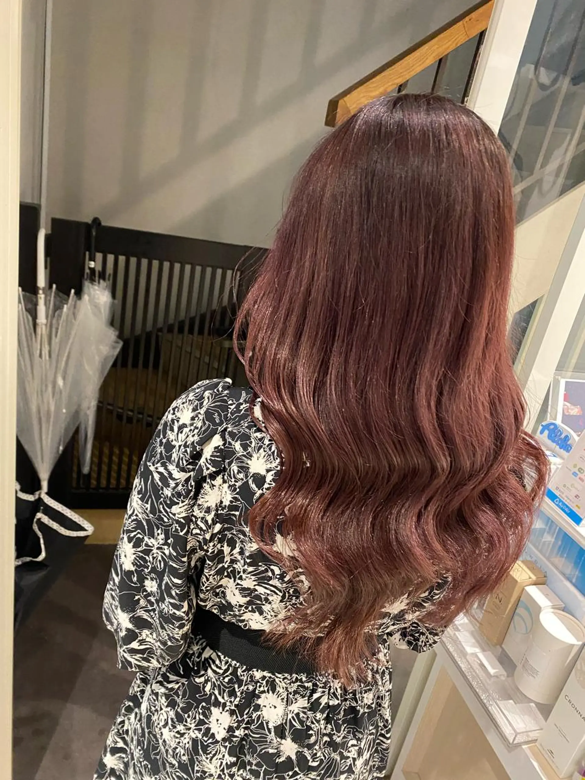 セミロング カラー ヘアアレンジ 🔥ハイトーンカラー ギャルNAOKI🔥のヘアスタイル