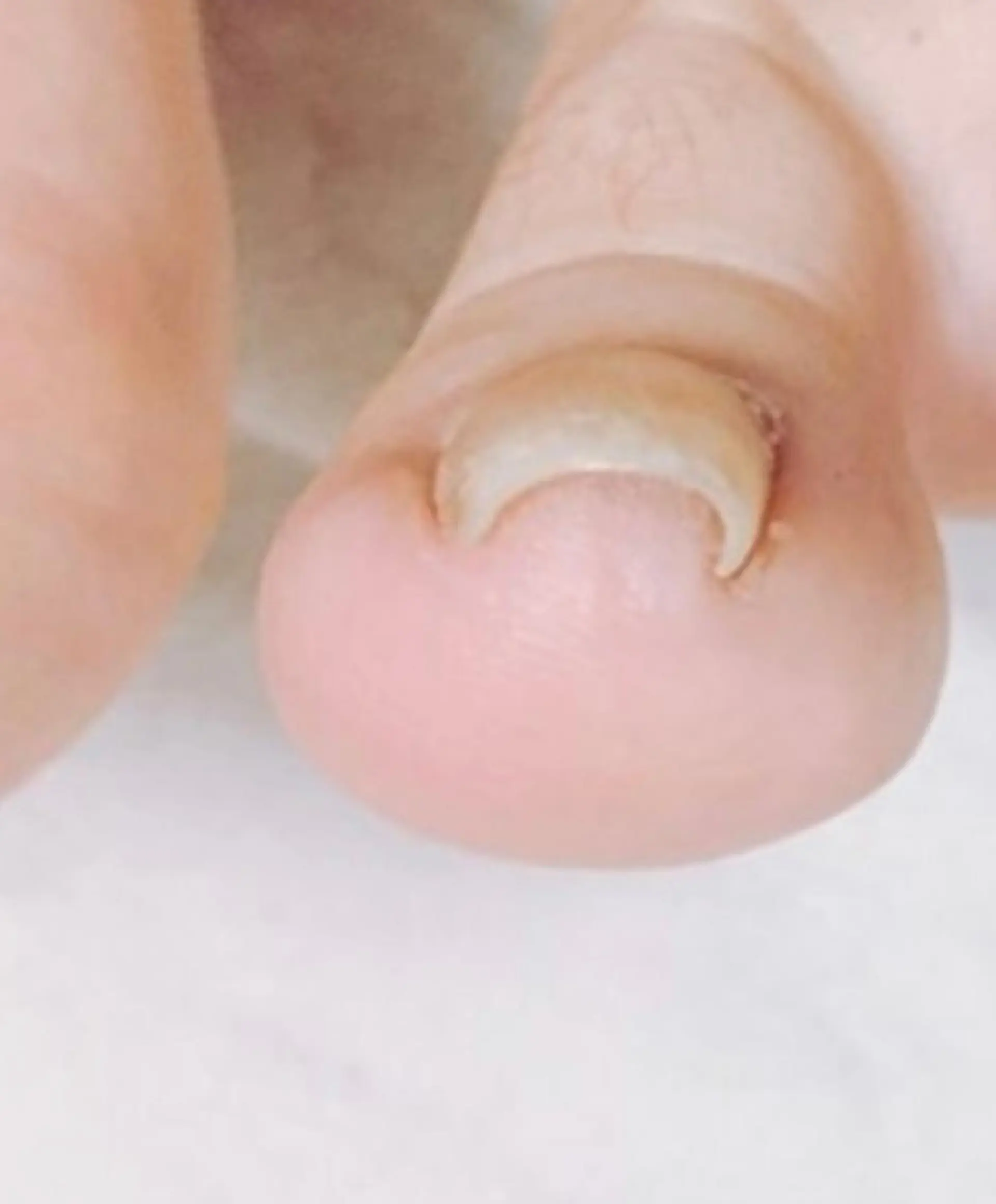 ネイル 北浦和 自爪育成ケアのネイルデザイン