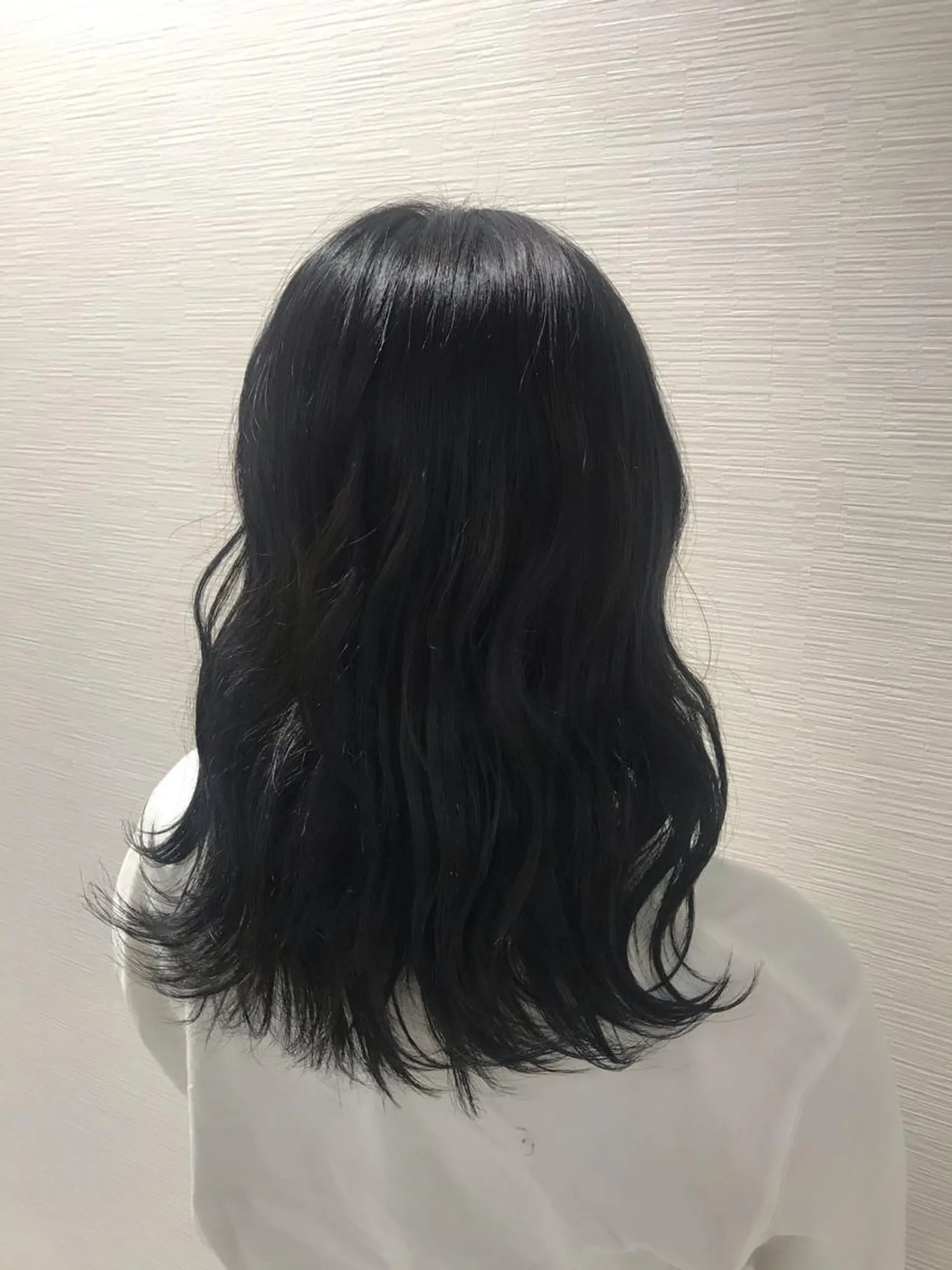 セミロング カラー ヘアアレンジ 黒髪 ブルーカラー ブルーブラック 【東北メンズヘア1 位受賞🥇】本間祐太のヘアスタイル