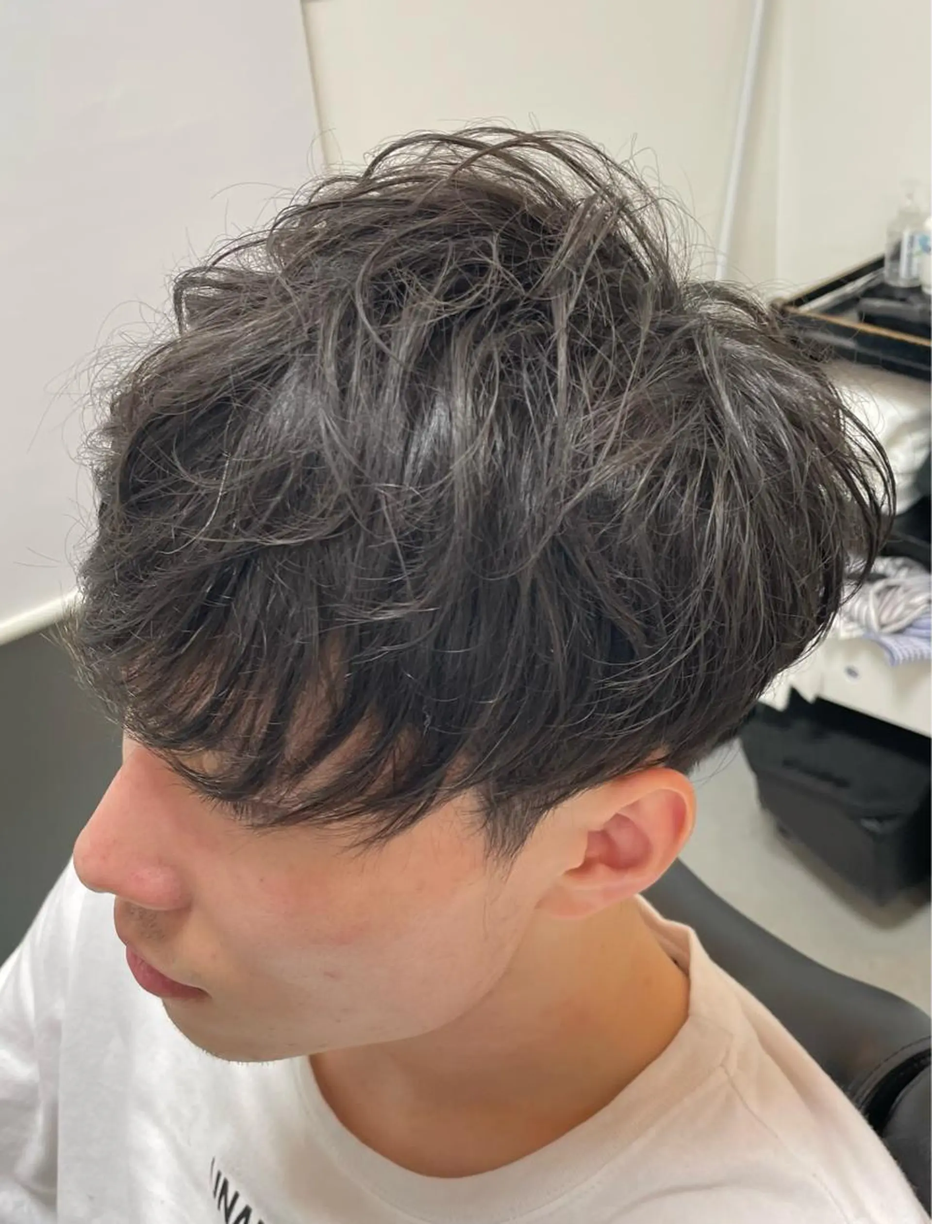 ミディアム メンズ マッシュ ツーブロック くせ毛 水島 脩のヘアスタイル