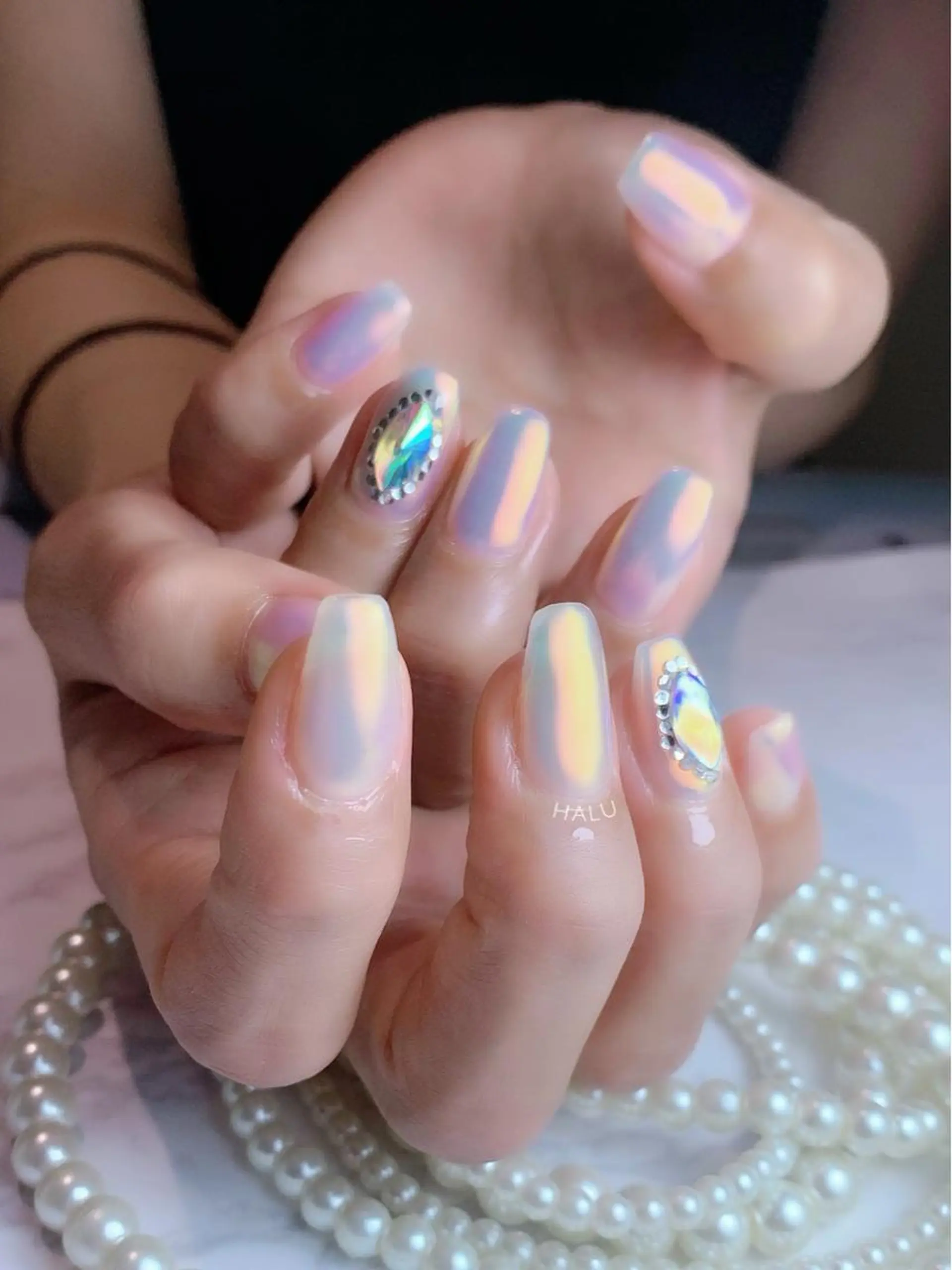 ネイル ミラーネイル HALU ハルのネイルデザイン