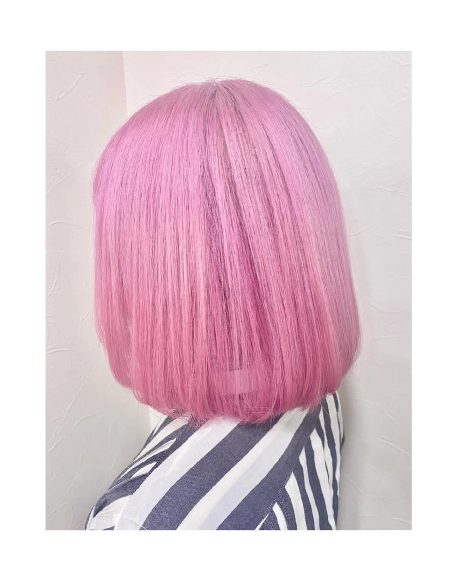 ショート カラー ピンクカラー ヘアカラー TSUNO🦖 派手髪/オタク美容師のヘアスタイル