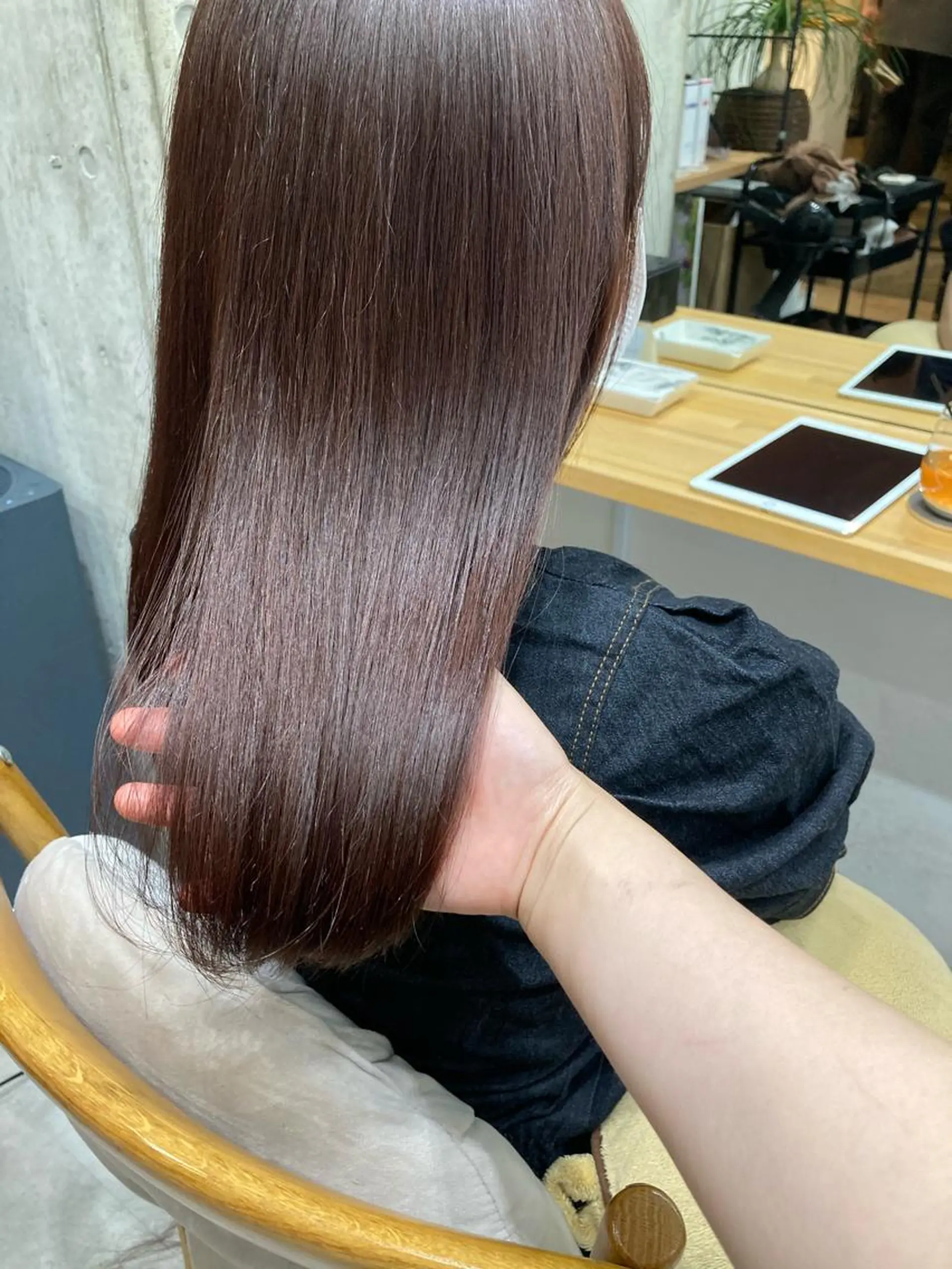 ミディアム ✨色持ちの良い艶 カラー✨蟹江真世のヘアスタイル